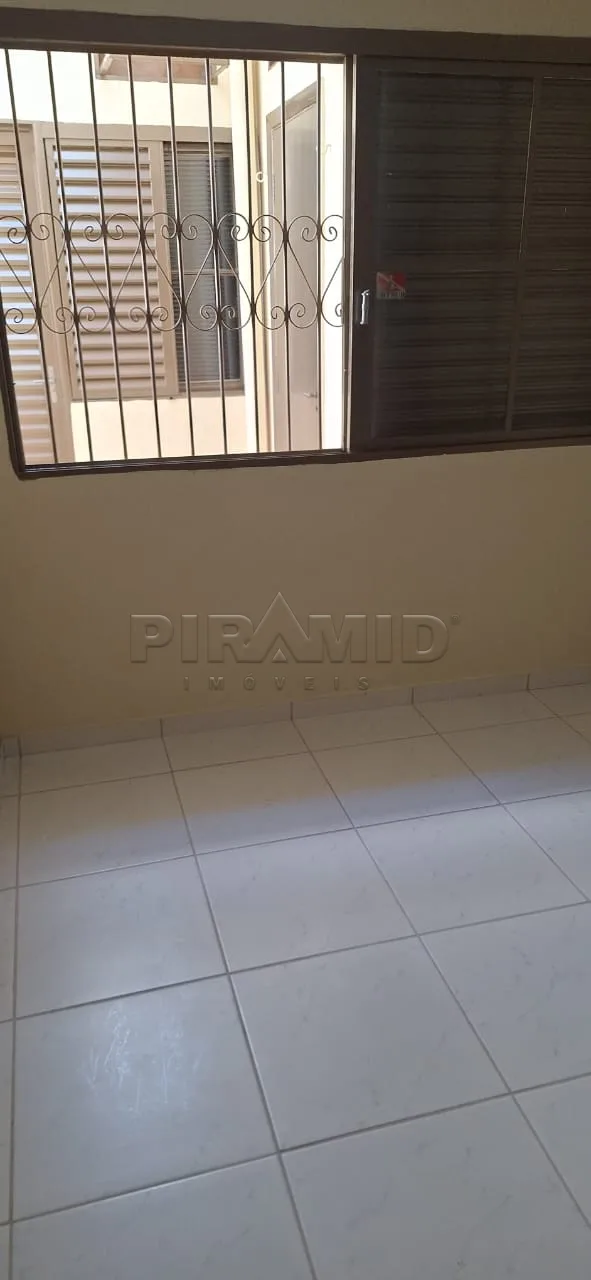 Alugar Casa / Padr&atilde;o em Ribeir&atilde;o Preto R$ 3.000,00 - Foto 32