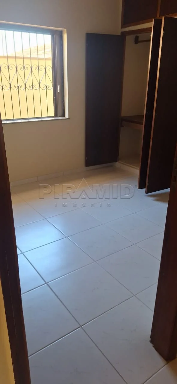 Alugar Casa / Padr&atilde;o em Ribeir&atilde;o Preto R$ 3.000,00 - Foto 33