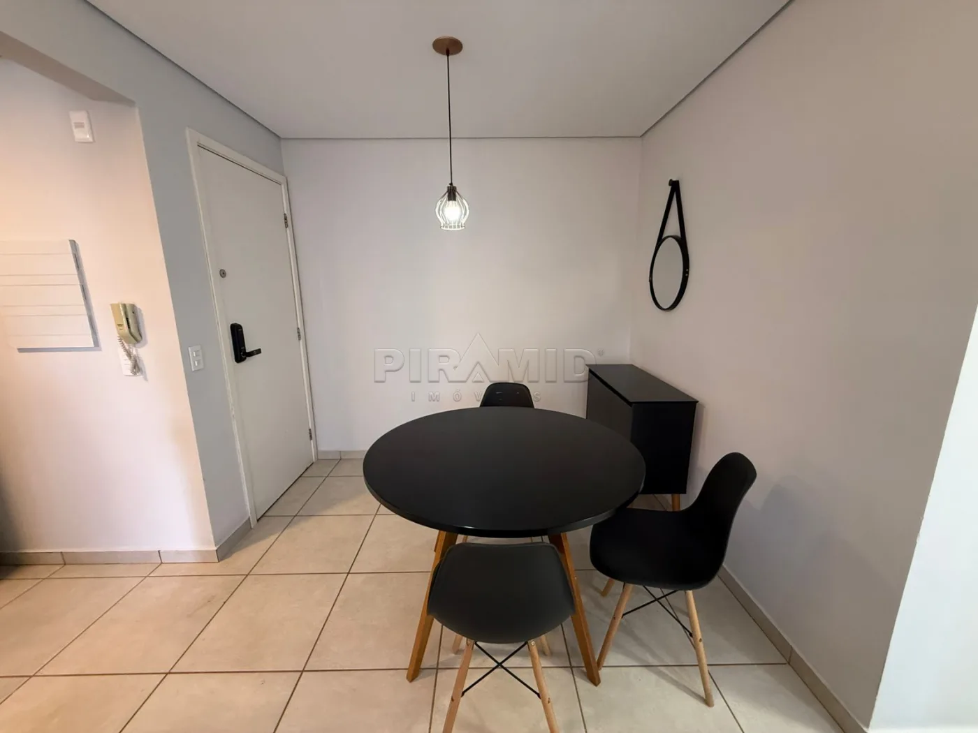 Alugar Apartamento / Padr&atilde;o em Ribeir&atilde;o Preto R$ 2.945,00 - Foto 4