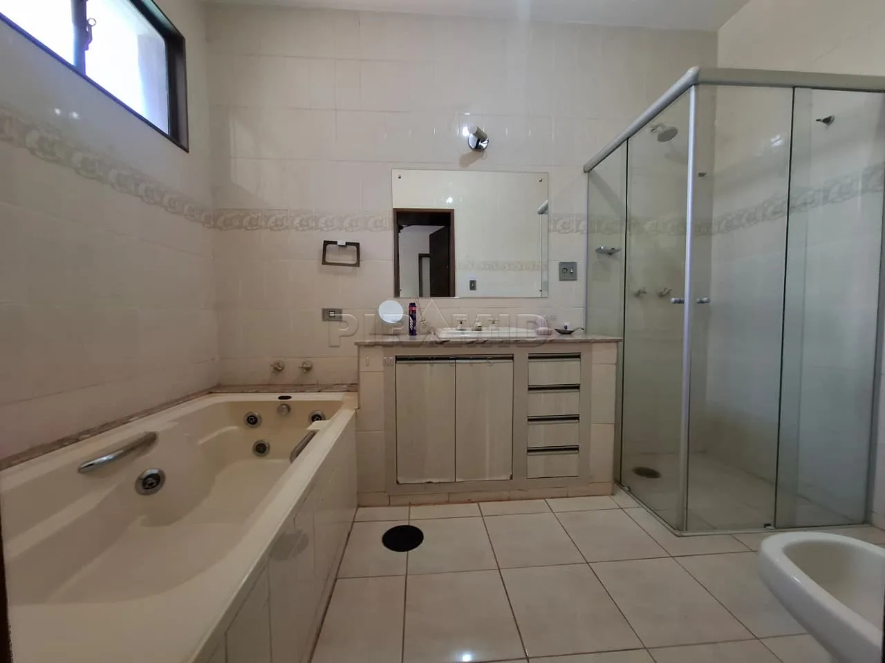 Alugar Casa / Padr&atilde;o em Ribeir&atilde;o Preto R$ 6.000,00 - Foto 17