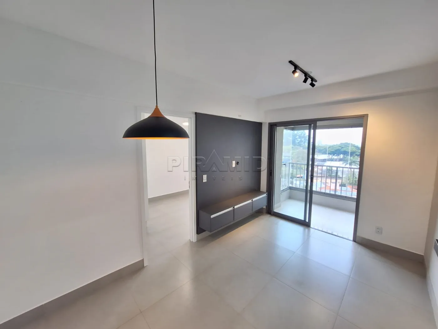 Alugar Apartamento / Padr&atilde;o em Ribeir&atilde;o Preto R$ 2.800,00 - Foto 1