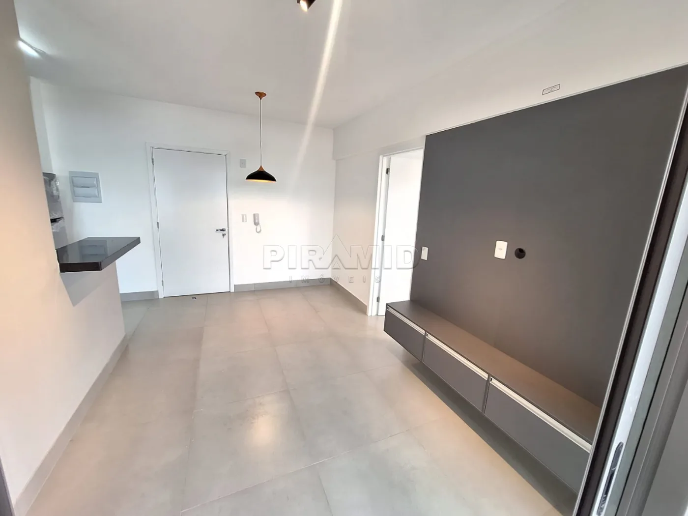 Alugar Apartamento / Padr&atilde;o em Ribeir&atilde;o Preto R$ 2.800,00 - Foto 4