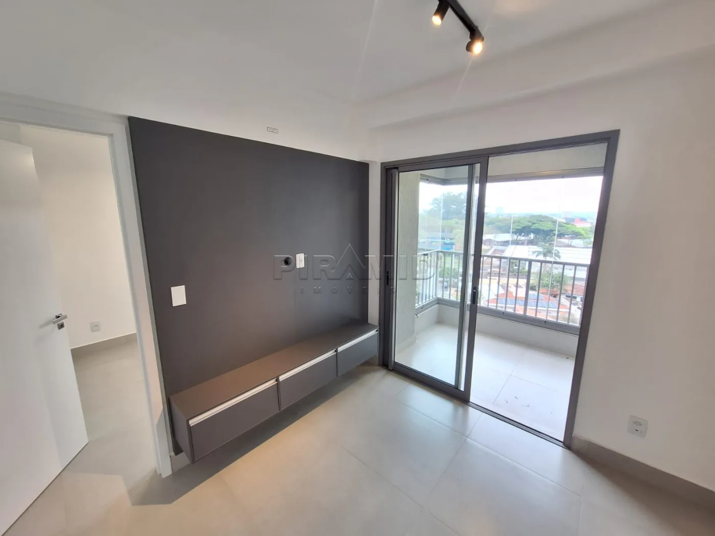 Alugar Apartamento / Padr&atilde;o em Ribeir&atilde;o Preto R$ 2.800,00 - Foto 3