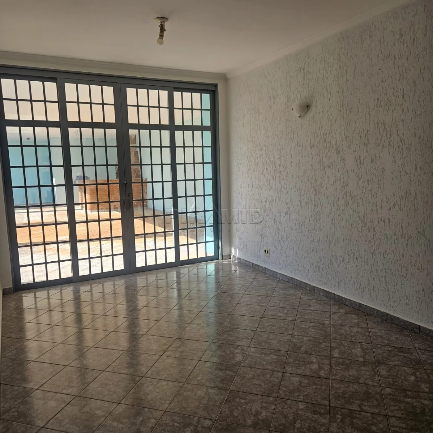 Alugar Casa / Padr&atilde;o em Ribeir&atilde;o Preto R$ 5.000,00 - Foto 1