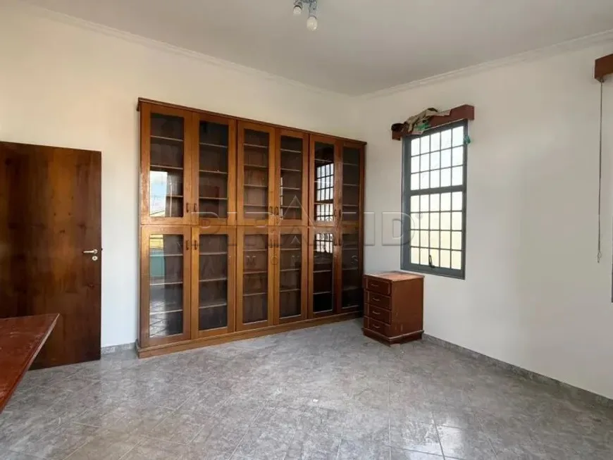 Alugar Casa / Padr&atilde;o em Ribeir&atilde;o Preto R$ 5.000,00 - Foto 4