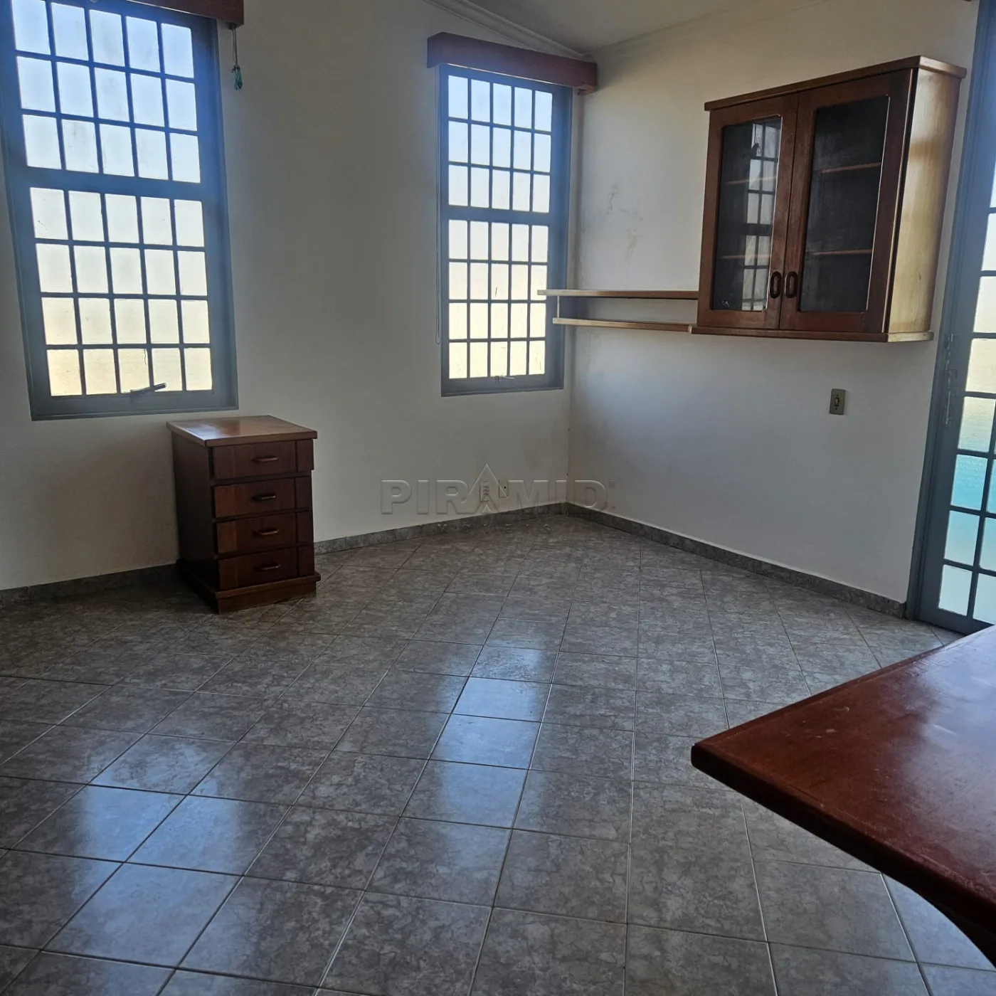 Alugar Casa / Padr&atilde;o em Ribeir&atilde;o Preto R$ 5.000,00 - Foto 8