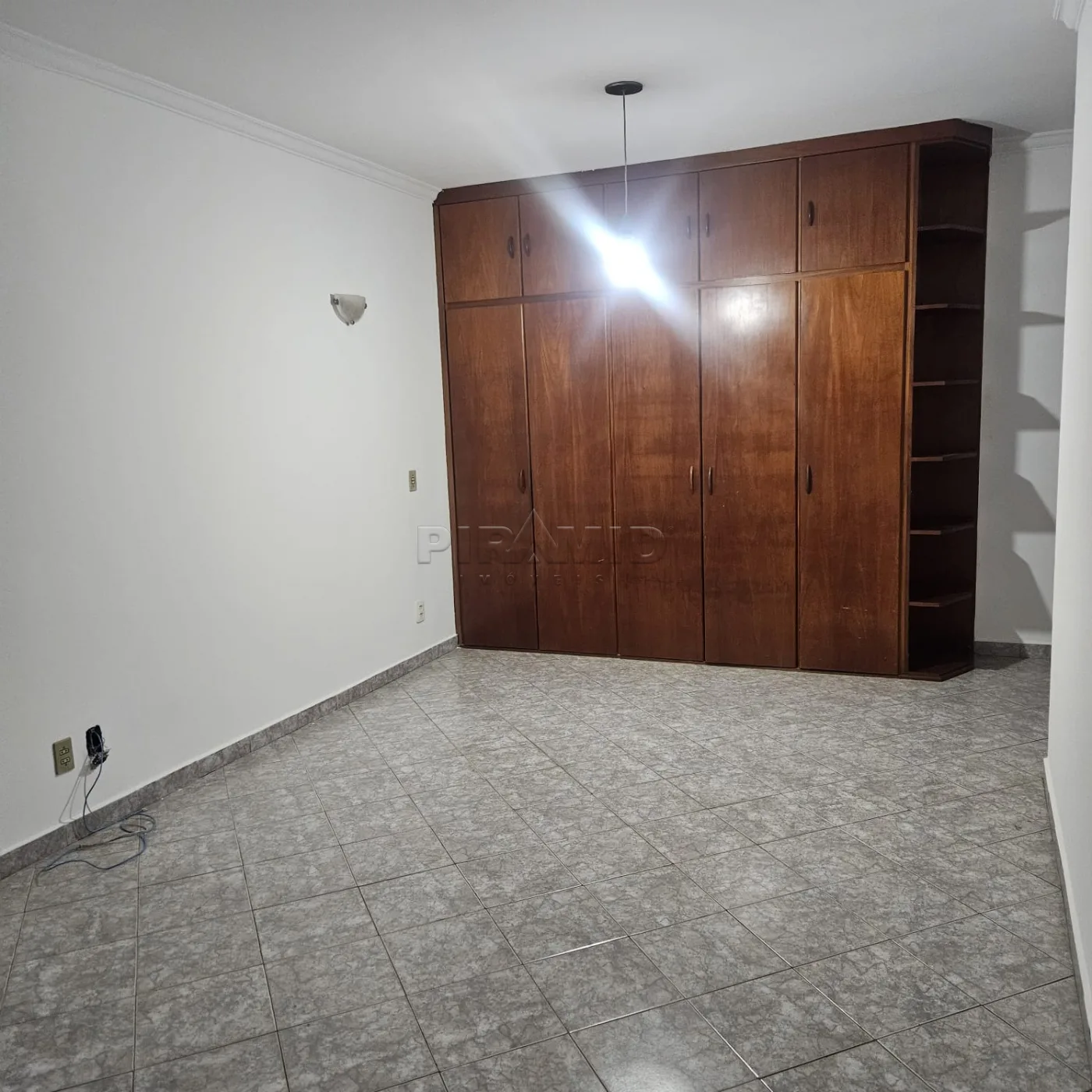 Alugar Casa / Padr&atilde;o em Ribeir&atilde;o Preto R$ 5.000,00 - Foto 13