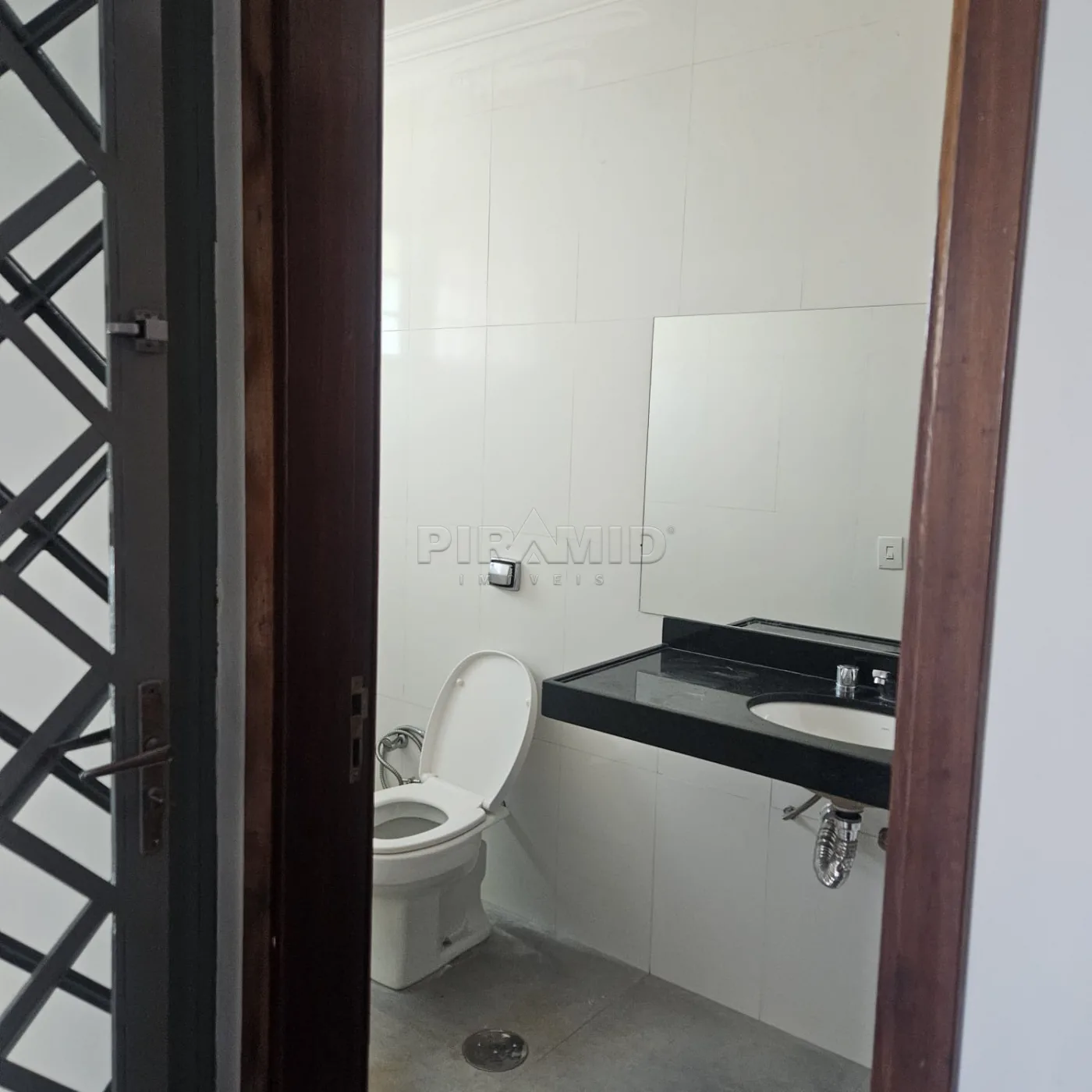 Alugar Casa / Padr&atilde;o em Ribeir&atilde;o Preto R$ 5.000,00 - Foto 15