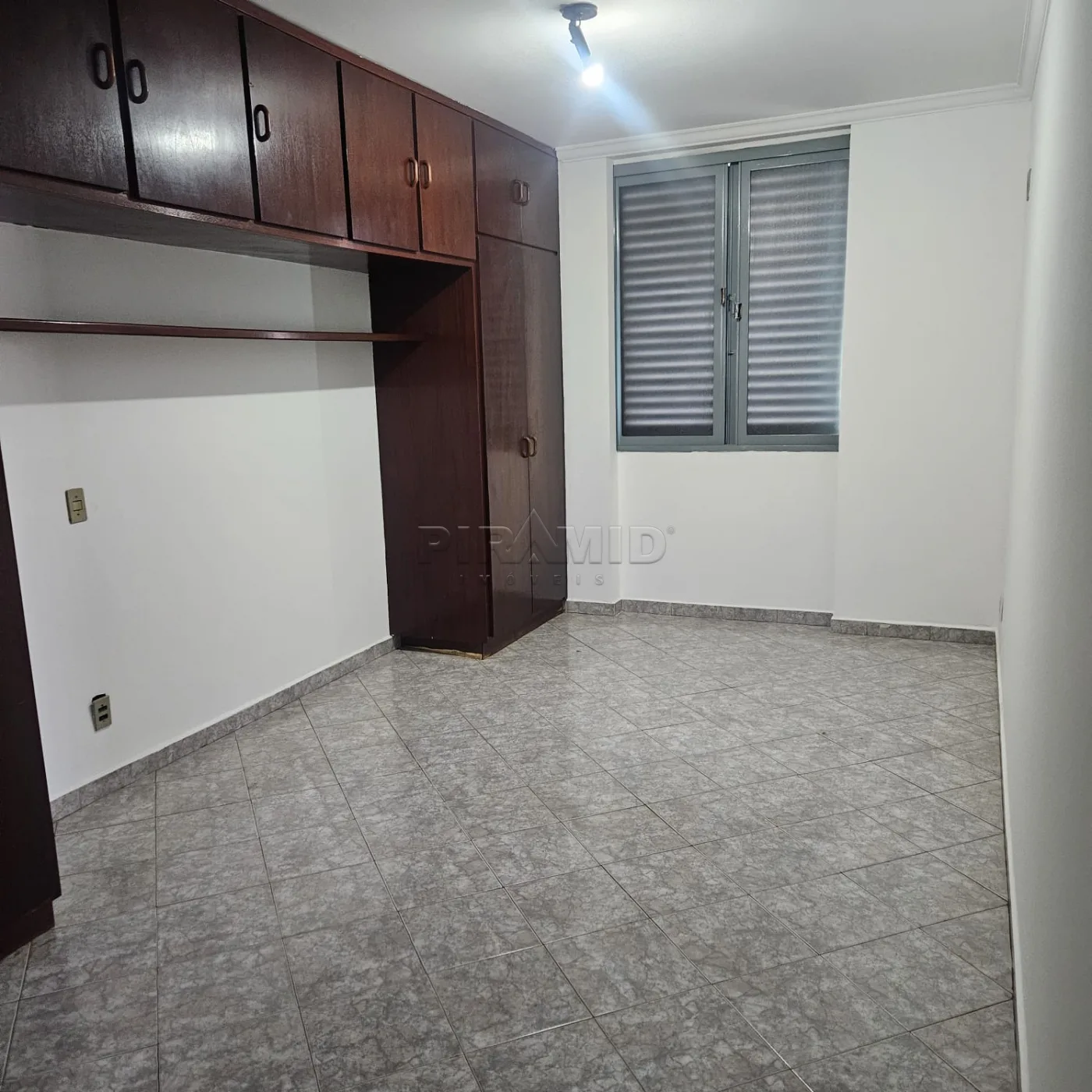 Alugar Casa / Padr&atilde;o em Ribeir&atilde;o Preto R$ 5.000,00 - Foto 17
