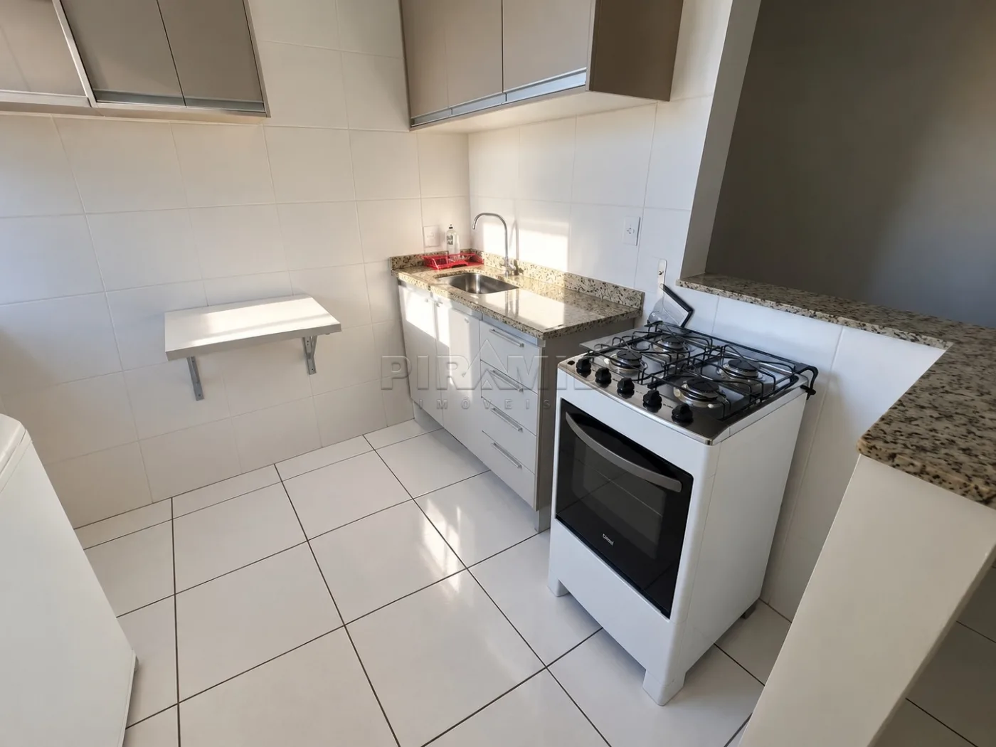 Alugar Apartamento / Padr&atilde;o em Ribeir&atilde;o Preto R$ 2.000,00 - Foto 6