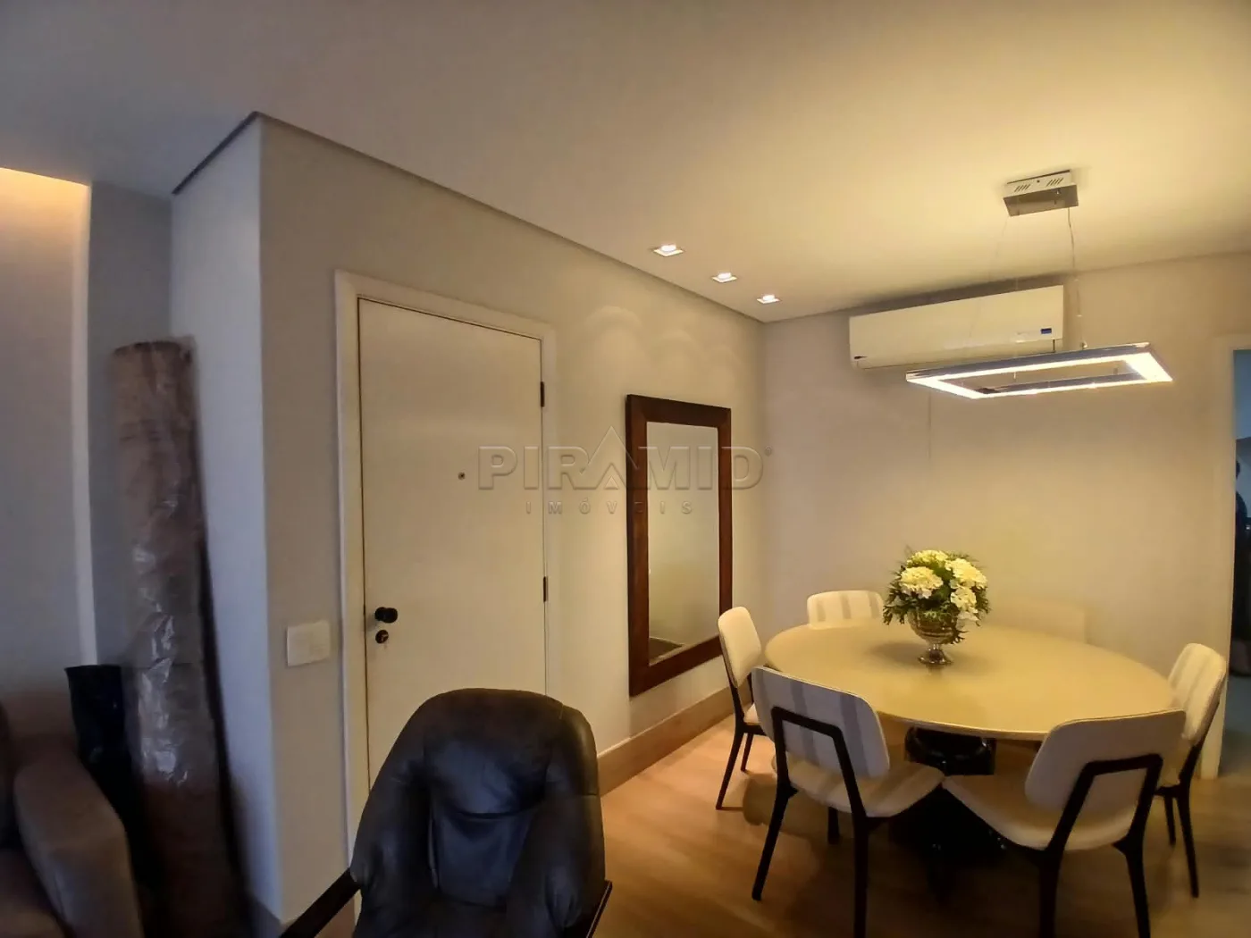 Comprar Apartamento / Padr&atilde;o em Ribeir&atilde;o Preto R$ 660.000,00 - Foto 3