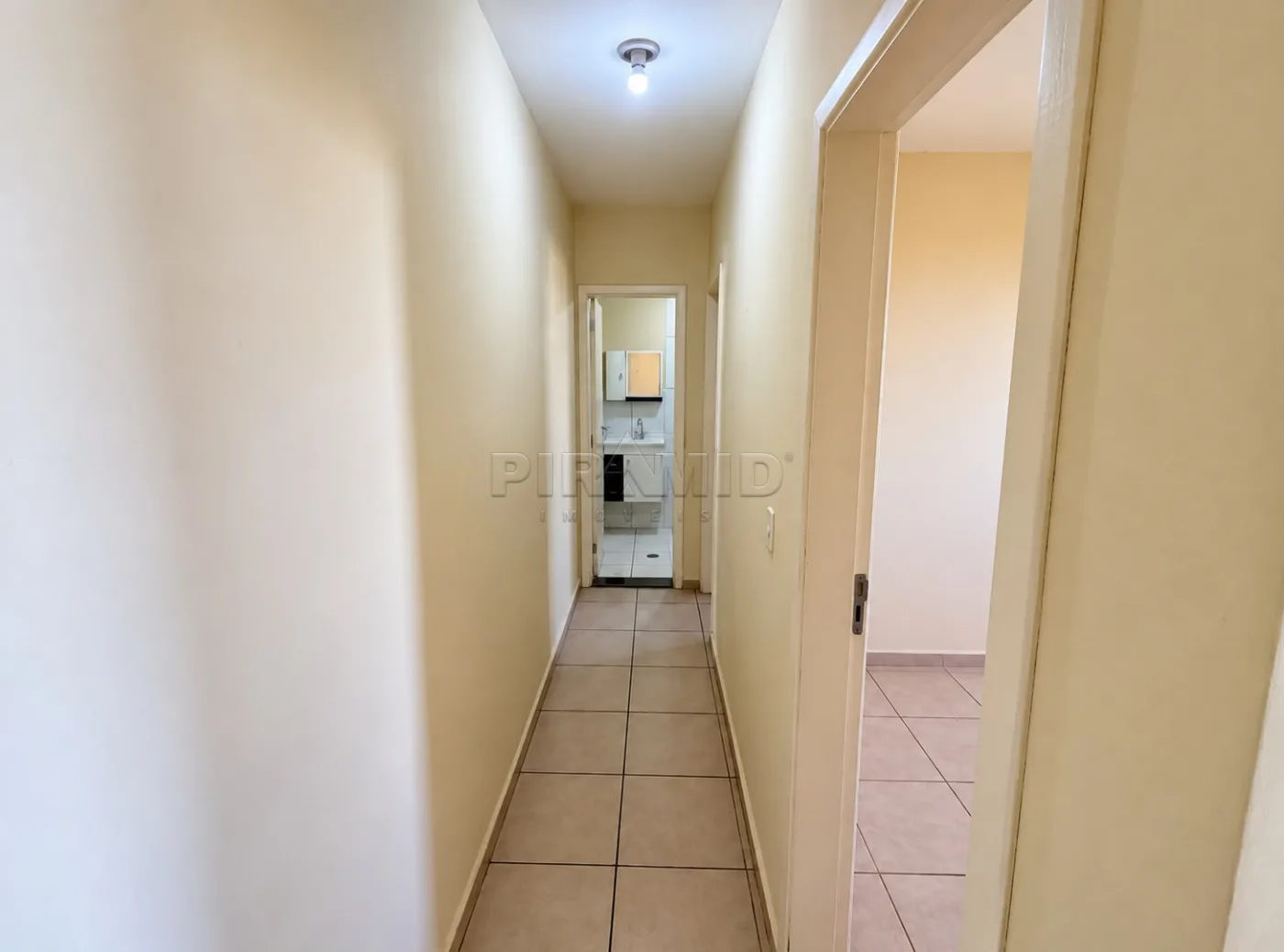 Alugar Apartamento / Padr&atilde;o em Ribeir&atilde;o Preto R$ 1.650,00 - Foto 7
