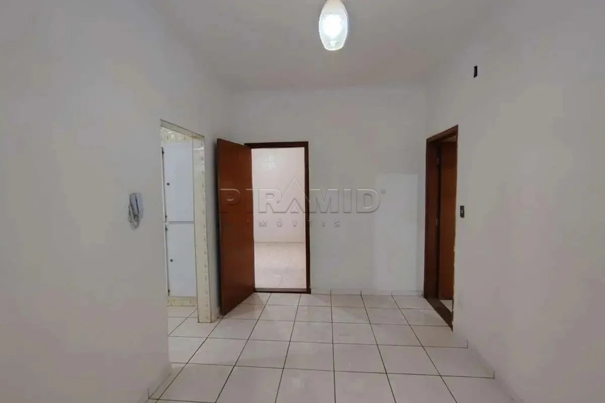 Alugar Casa / Padr&atilde;o em Ribeir&atilde;o Preto R$ 3.300,00 - Foto 5