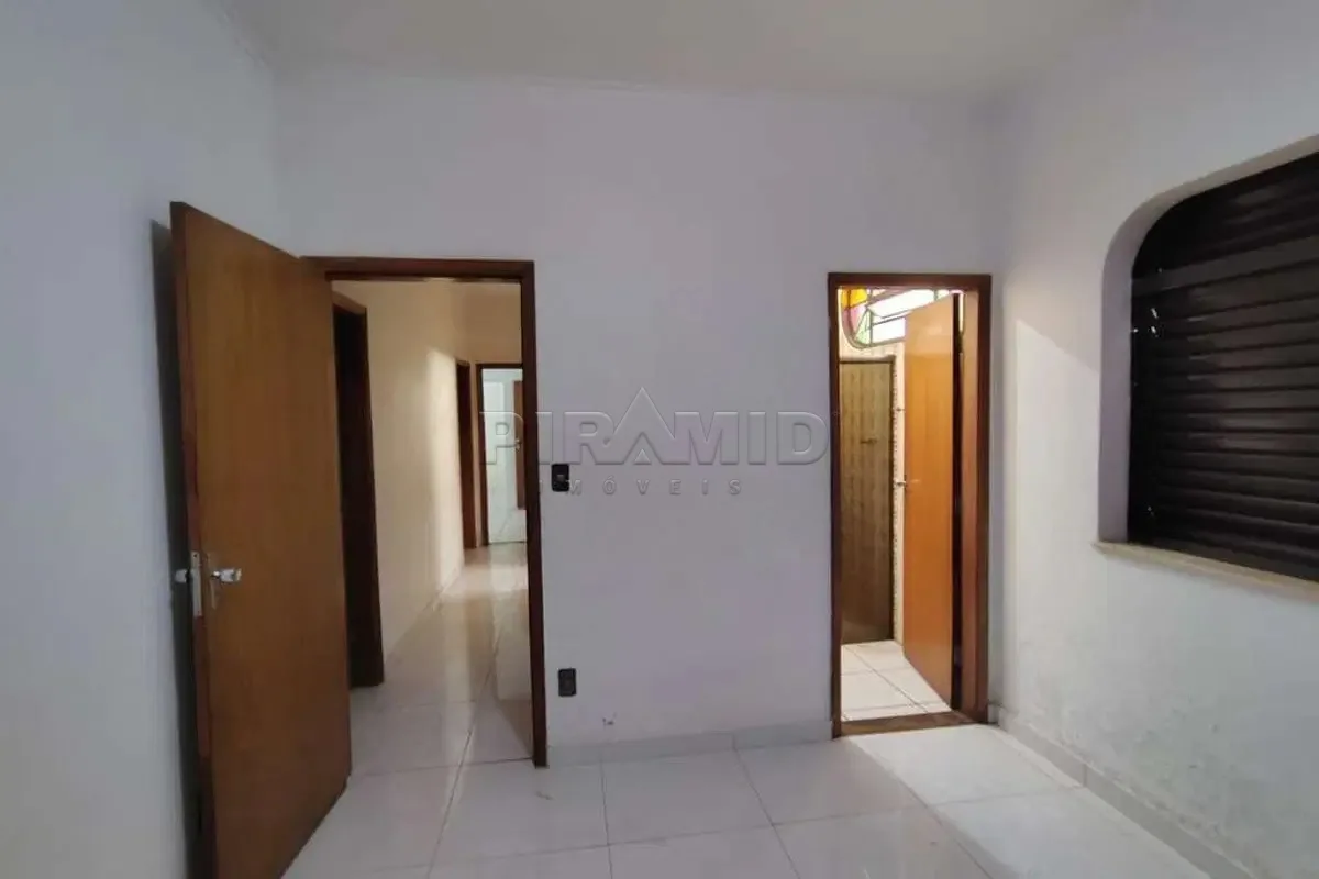 Alugar Casa / Padr&atilde;o em Ribeir&atilde;o Preto R$ 3.300,00 - Foto 9