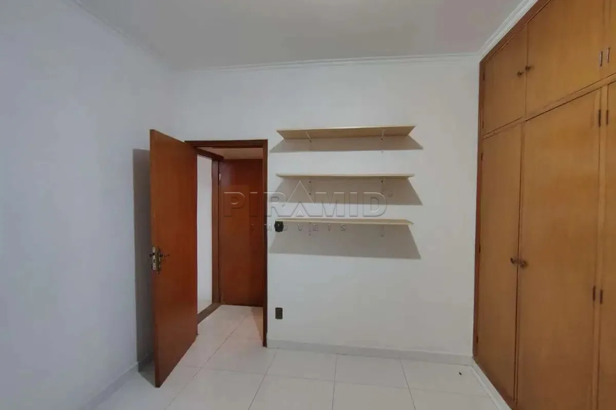 Alugar Casa / Padr&atilde;o em Ribeir&atilde;o Preto R$ 3.300,00 - Foto 8