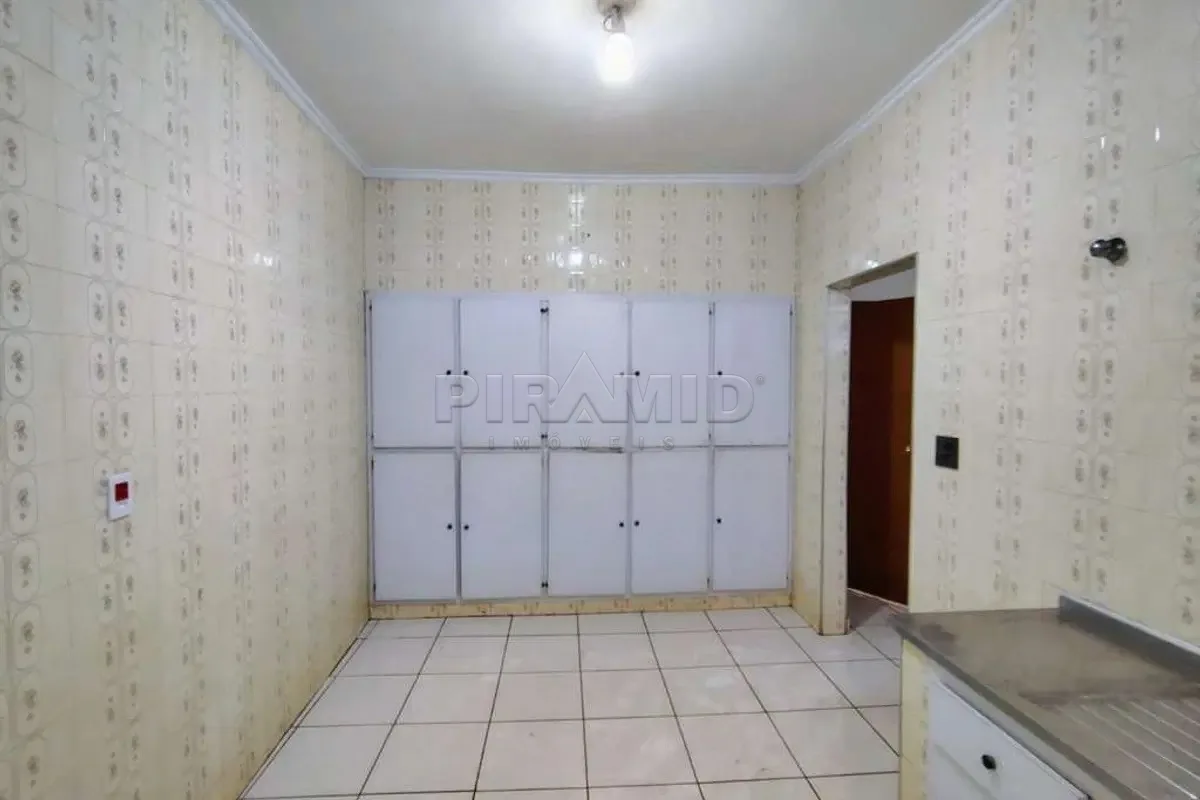 Alugar Casa / Padr&atilde;o em Ribeir&atilde;o Preto R$ 3.300,00 - Foto 15