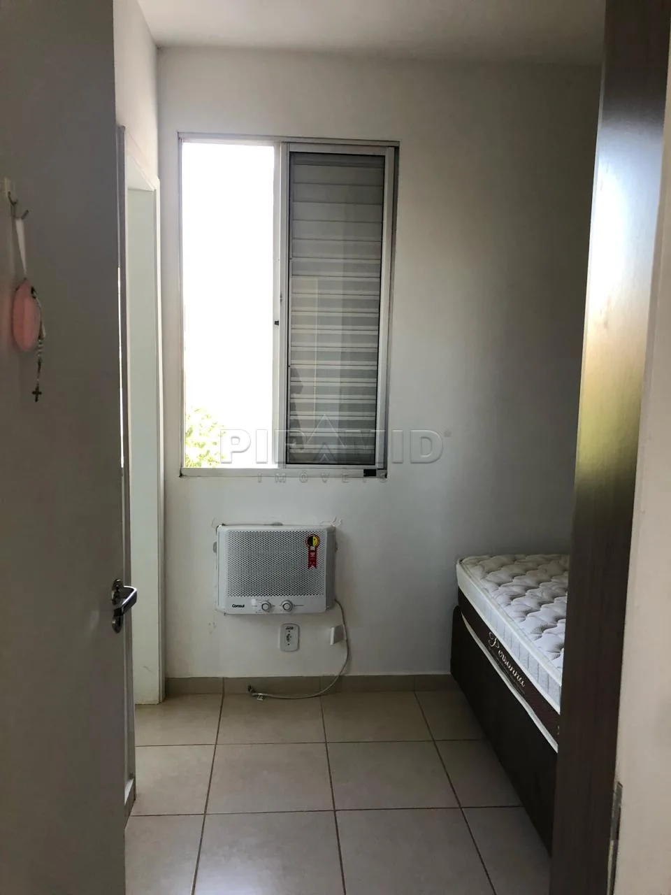 Comprar Apartamento / Padr&atilde;o em Ribeir&atilde;o Preto R$ 300.000,00 - Foto 18