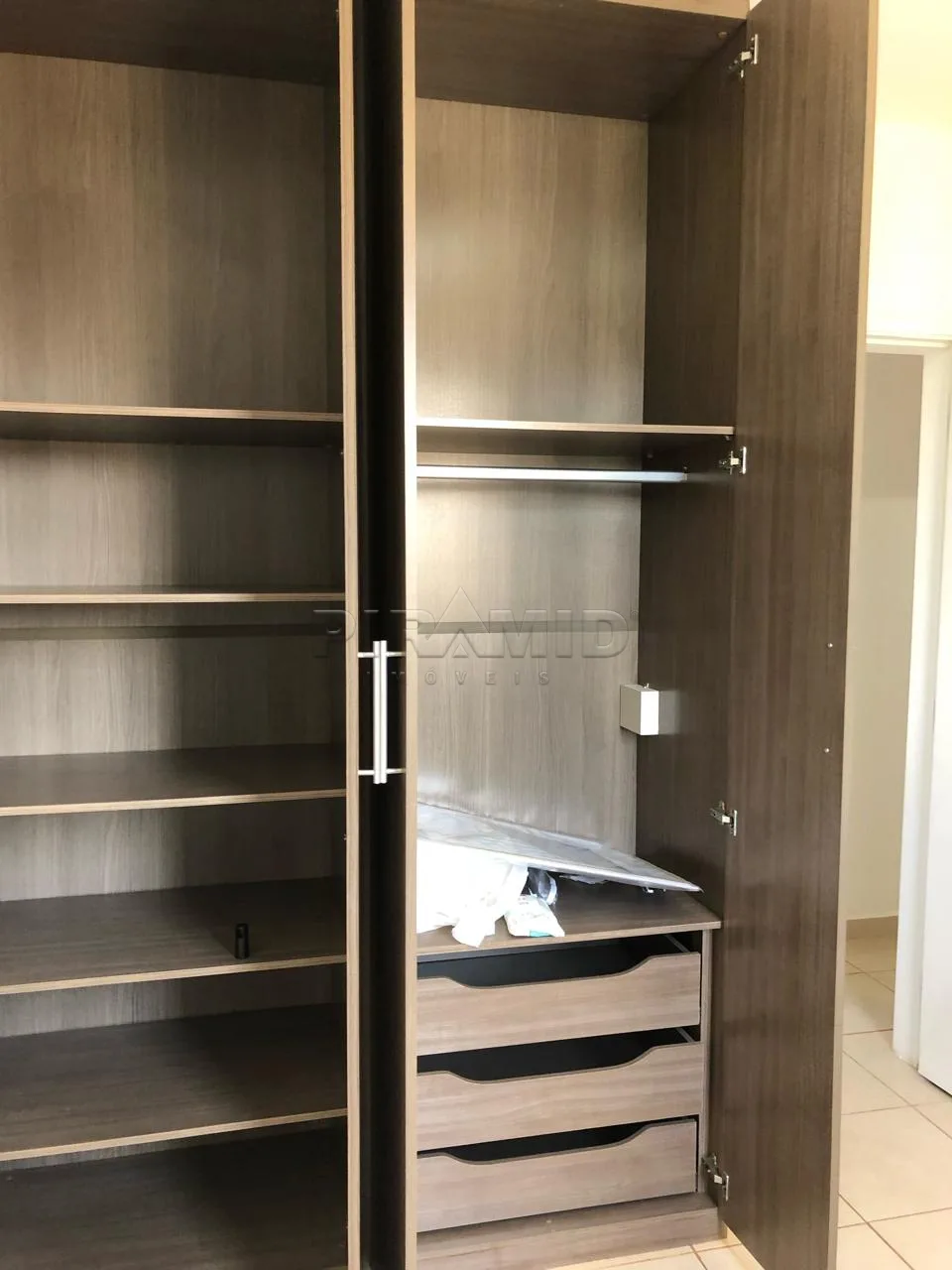Comprar Apartamento / Padr&atilde;o em Ribeir&atilde;o Preto R$ 300.000,00 - Foto 20