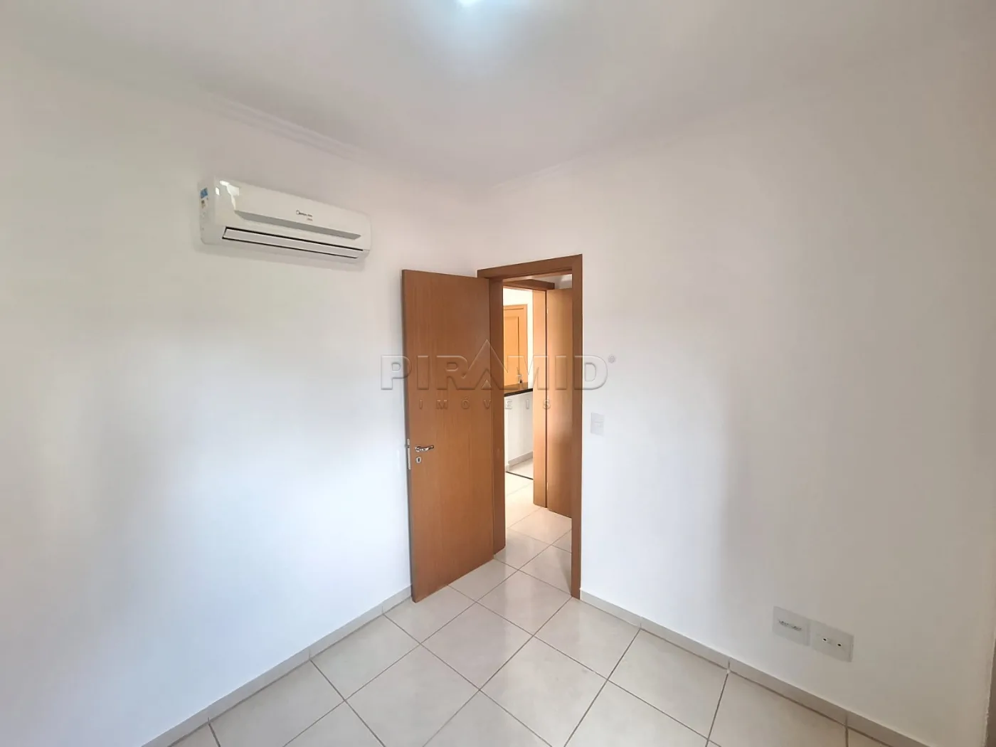 Alugar Apartamento / Padr&atilde;o em Ribeir&atilde;o Preto R$ 1.800,00 - Foto 7