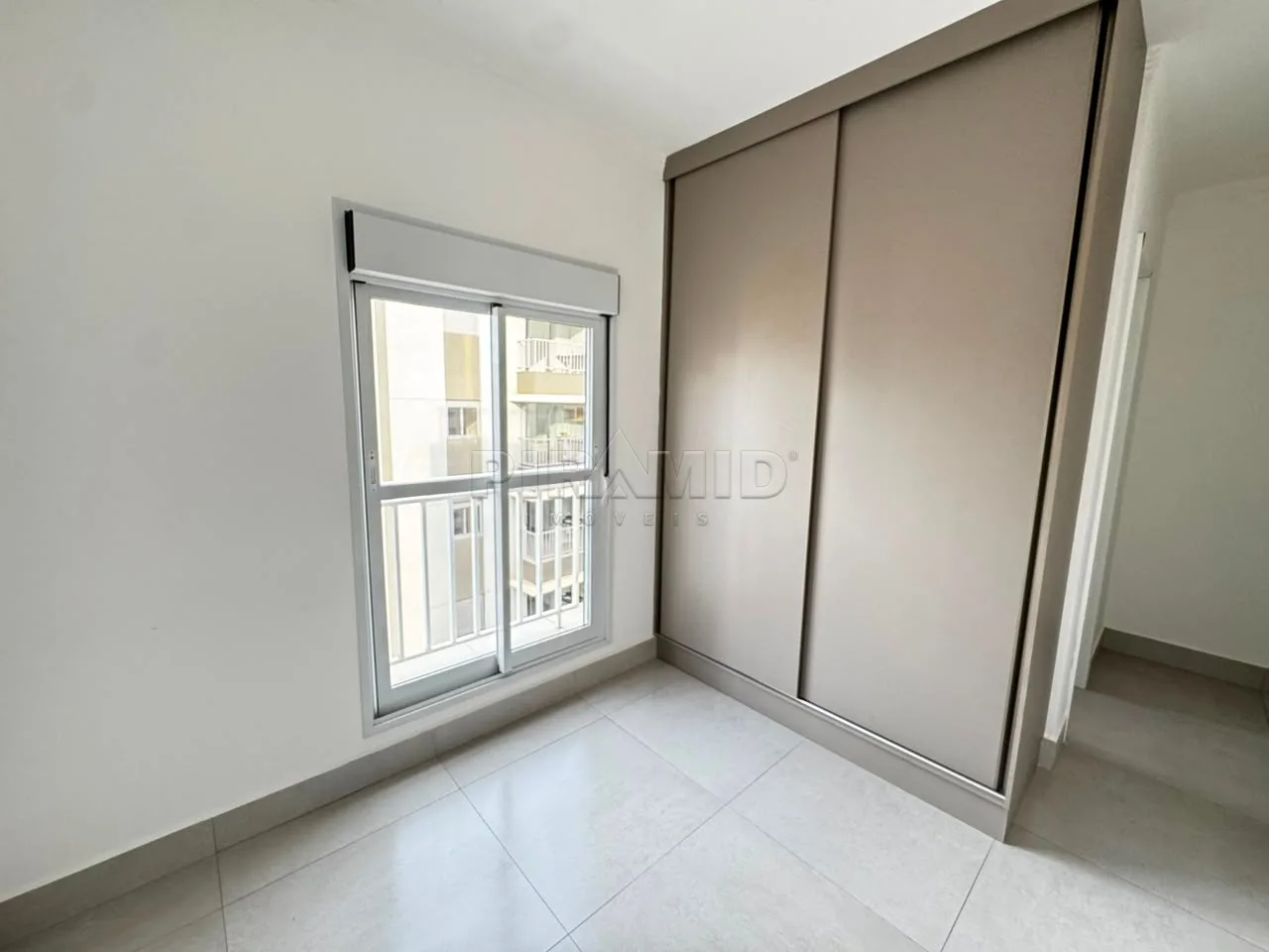 Alugar Apartamento / Padr&atilde;o em Ribeir&atilde;o Preto R$ 2.700,00 - Foto 18