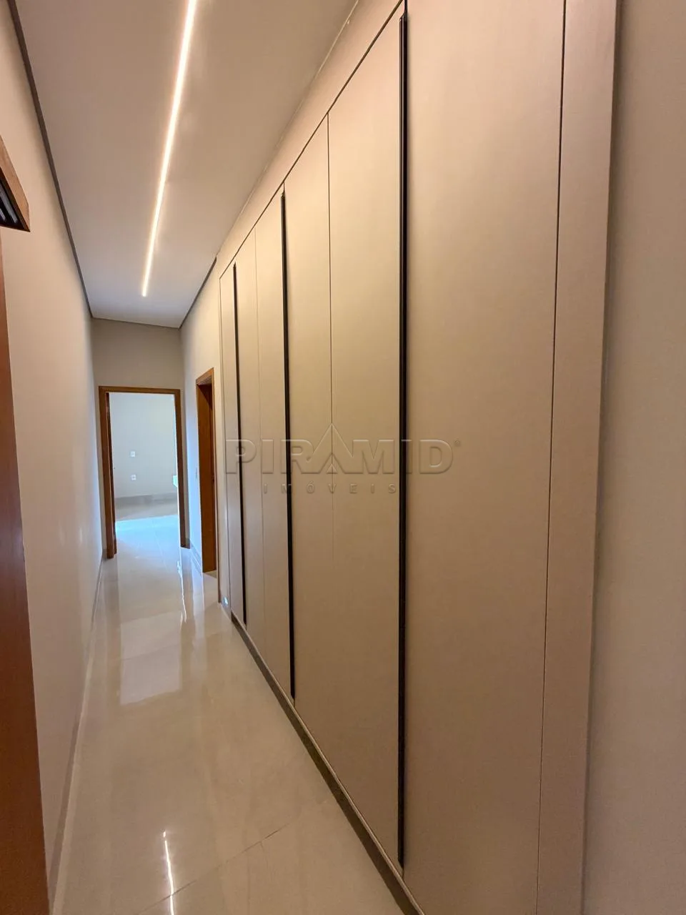Comprar Casa / Condom&iacute;nio em Ribeir&atilde;o Preto R$ 1.290.000,00 - Foto 15