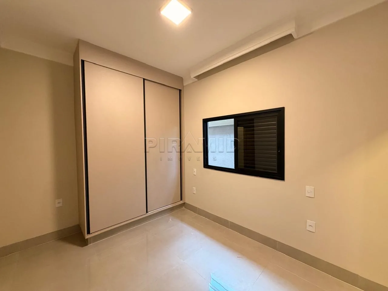 Comprar Casa / Condom&iacute;nio em Ribeir&atilde;o Preto R$ 1.190.000,00 - Foto 5