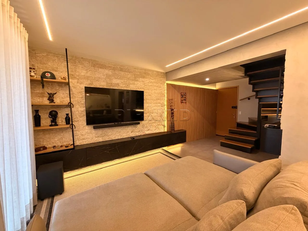 Alugar Apartamento / Duplex em Ribeir&atilde;o Preto R$ 9.000,00 - Foto 2