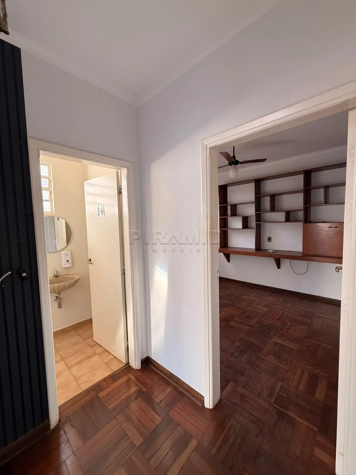 Alugar Casa / Padr&atilde;o em Ribeir&atilde;o Preto R$ 5.000,00 - Foto 4