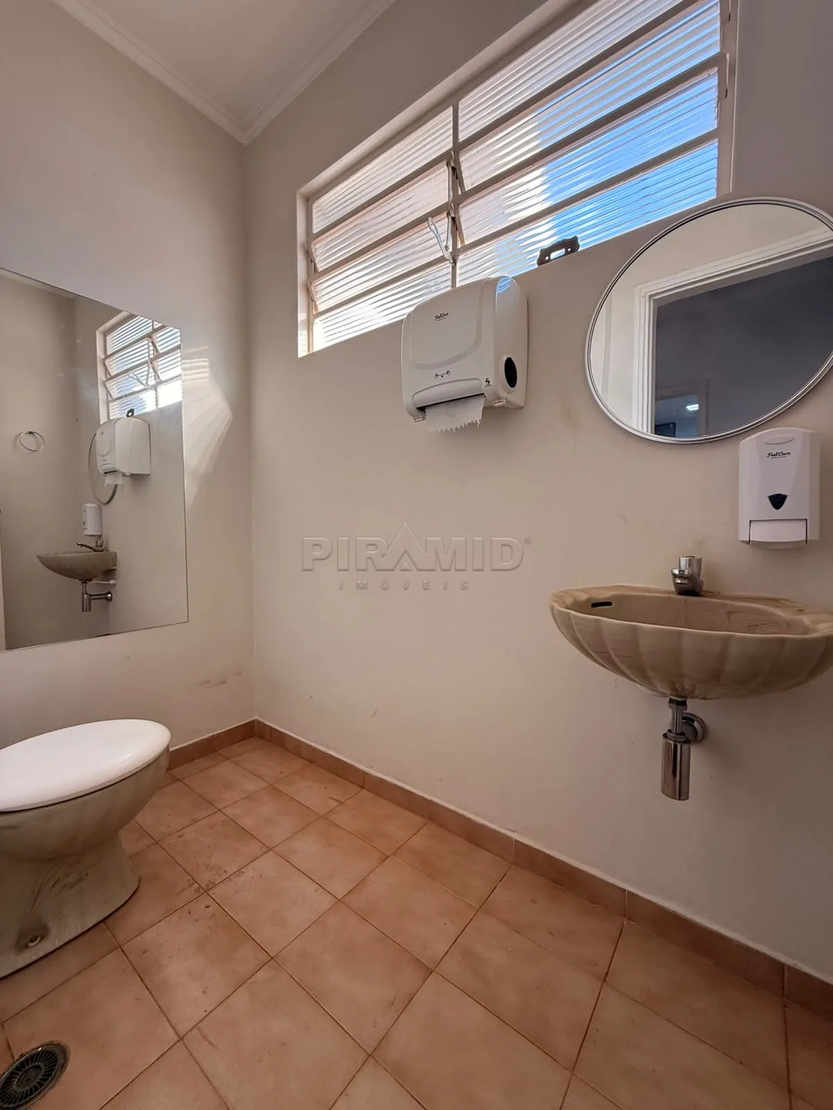 Alugar Casa / Padr&atilde;o em Ribeir&atilde;o Preto R$ 5.000,00 - Foto 6