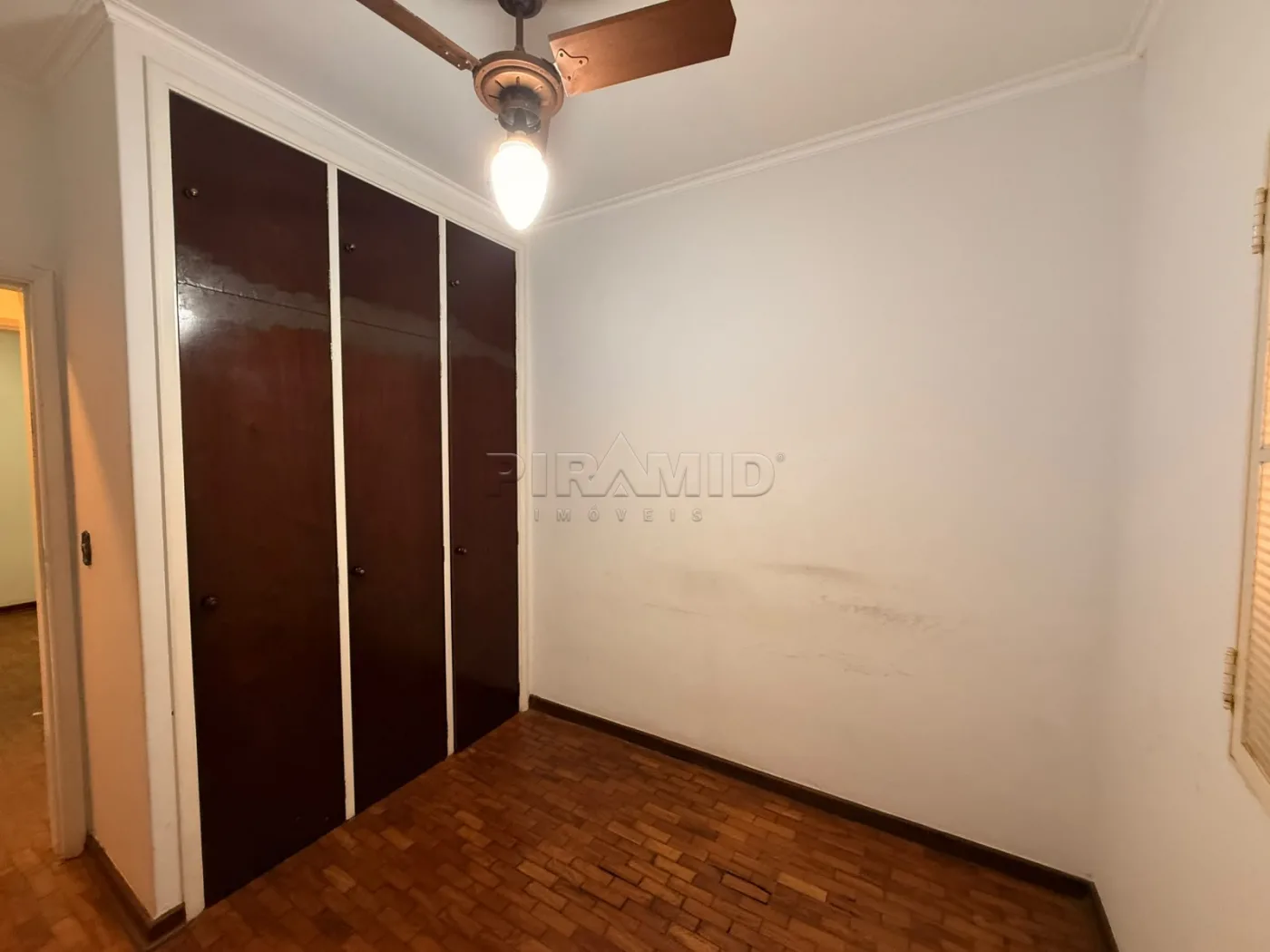 Alugar Casa / Padr&atilde;o em Ribeir&atilde;o Preto R$ 5.000,00 - Foto 9