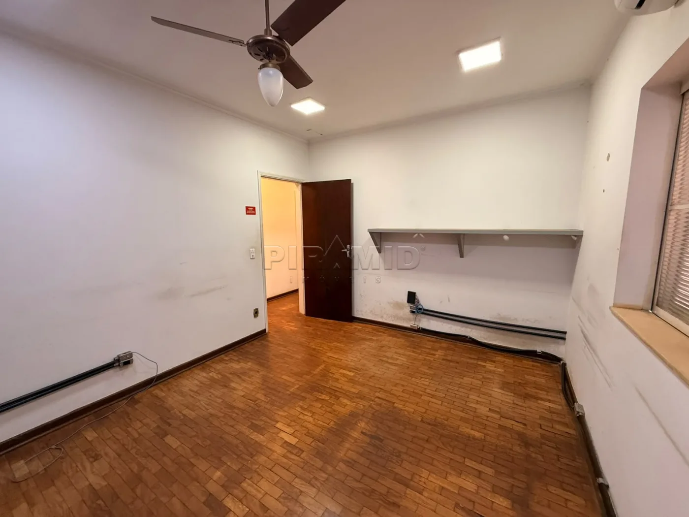 Alugar Casa / Padr&atilde;o em Ribeir&atilde;o Preto R$ 5.000,00 - Foto 17