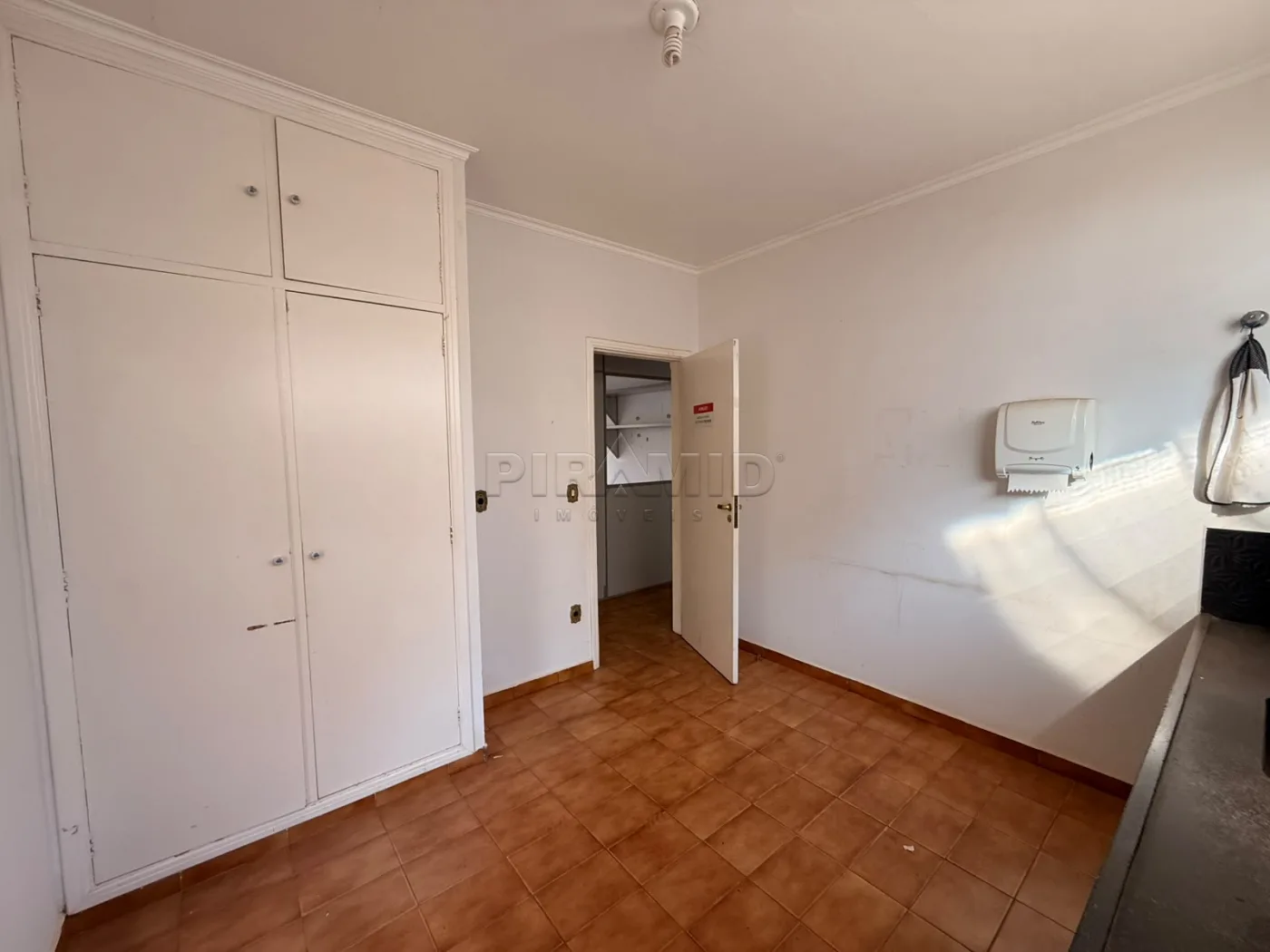 Alugar Casa / Padr&atilde;o em Ribeir&atilde;o Preto R$ 5.000,00 - Foto 19