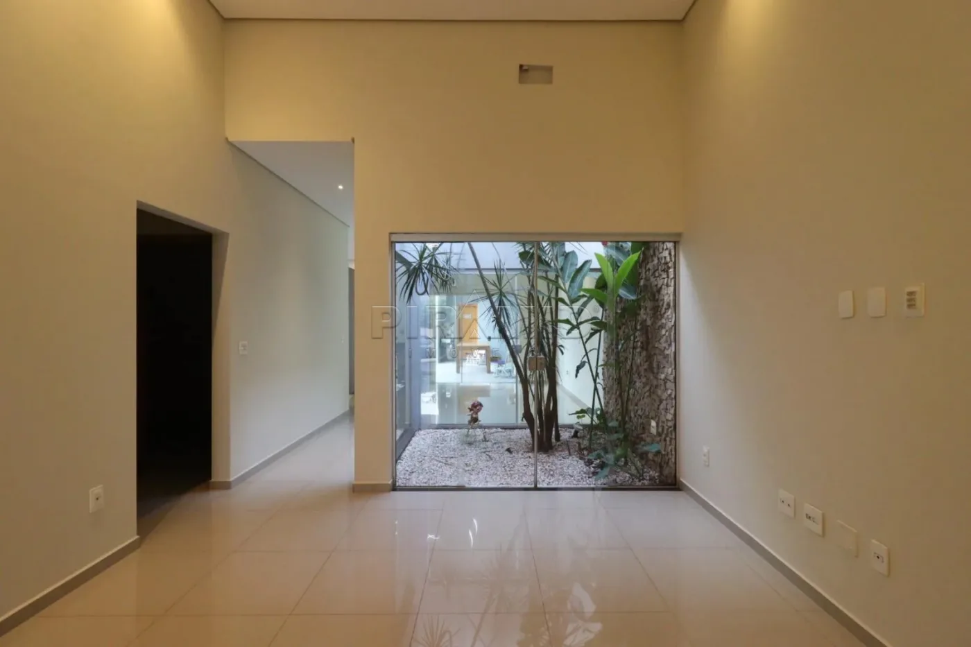 Alugar Casa / Condom&iacute;nio em Bonfim Paulista R$ 7.400,00 - Foto 2