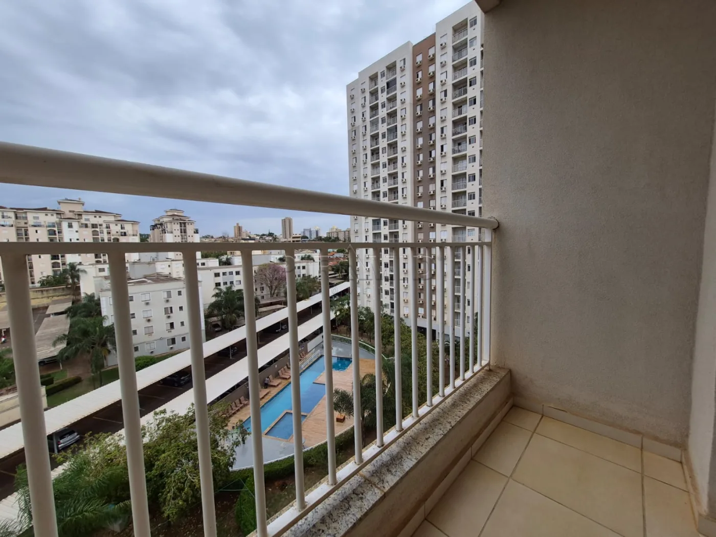 Comprar Apartamento / Padr&atilde;o em Ribeir&atilde;o Preto R$ 310.000,00 - Foto 5