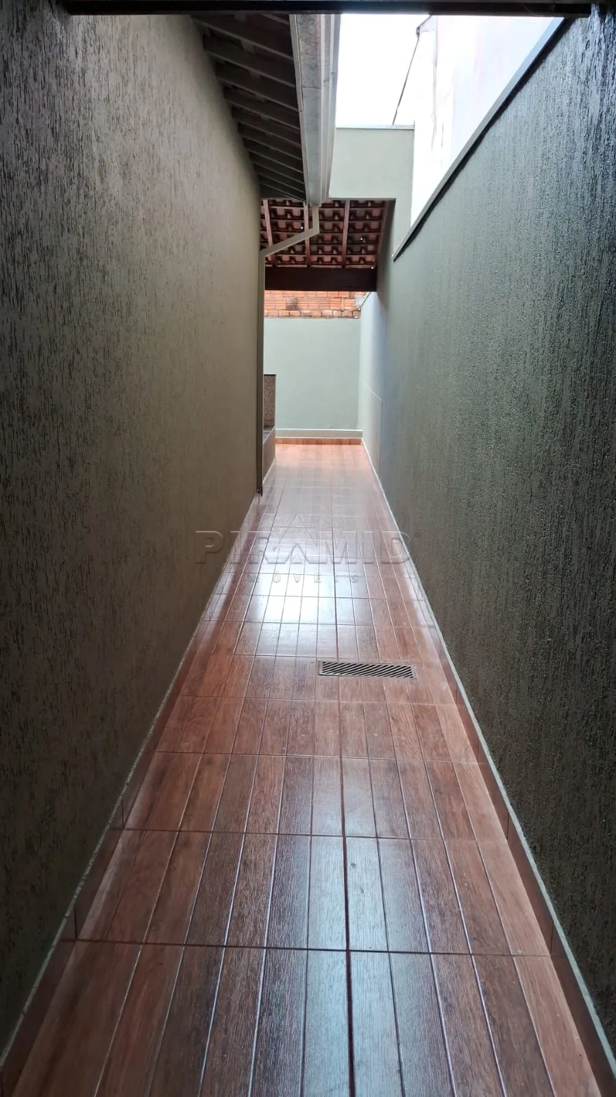 Comprar Casa / Padr&atilde;o em Ribeir&atilde;o Preto R$ 330.000,00 - Foto 14
