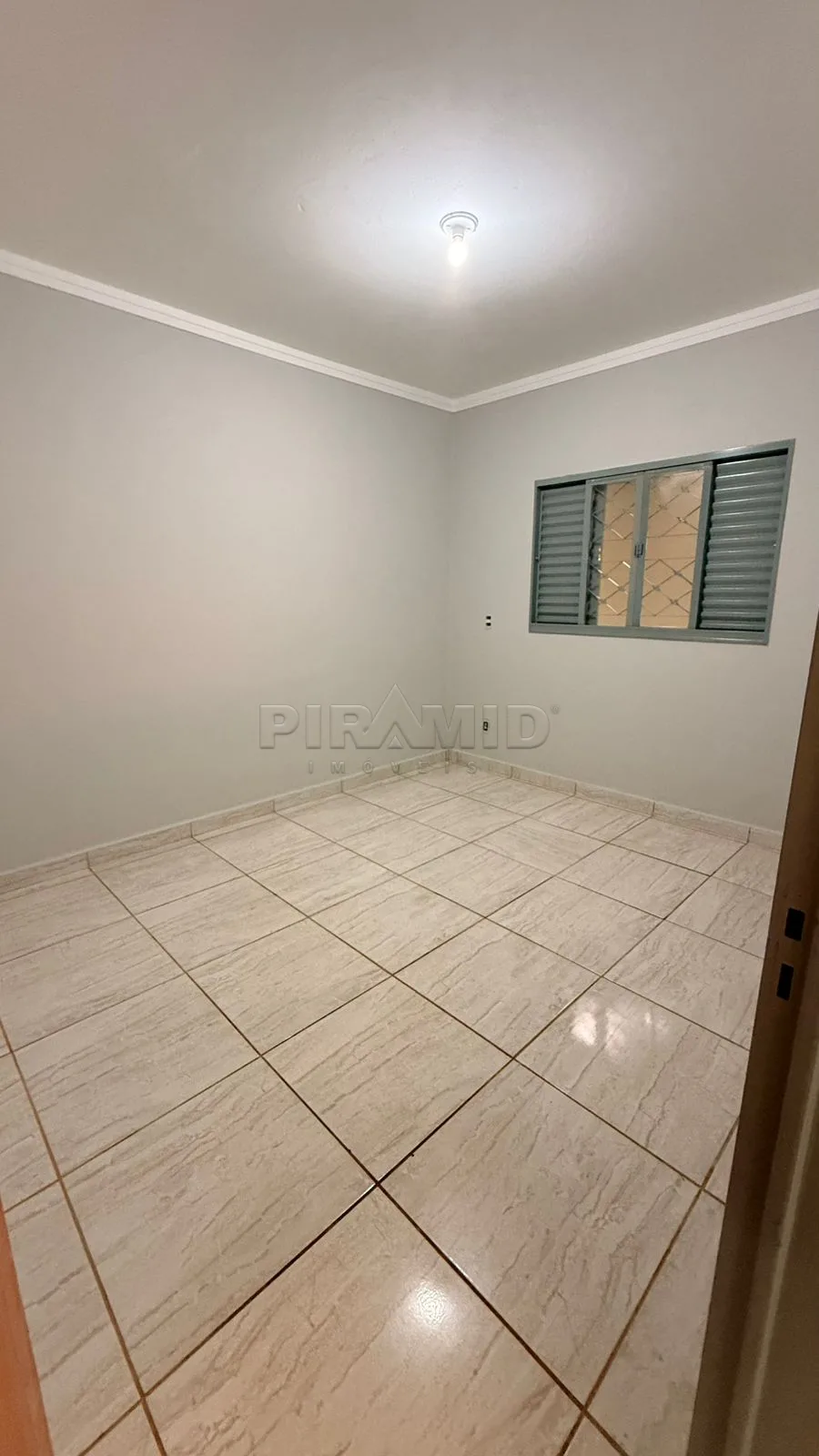 Comprar Casa / Padr&atilde;o em Ribeir&atilde;o Preto R$ 330.000,00 - Foto 12
