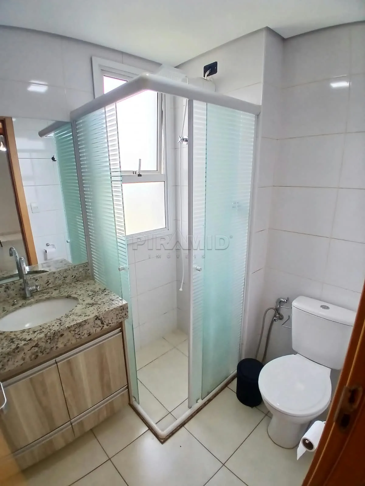 Alugar Apartamento / Padr&atilde;o em Ribeir&atilde;o Preto R$ 2.000,00 - Foto 7