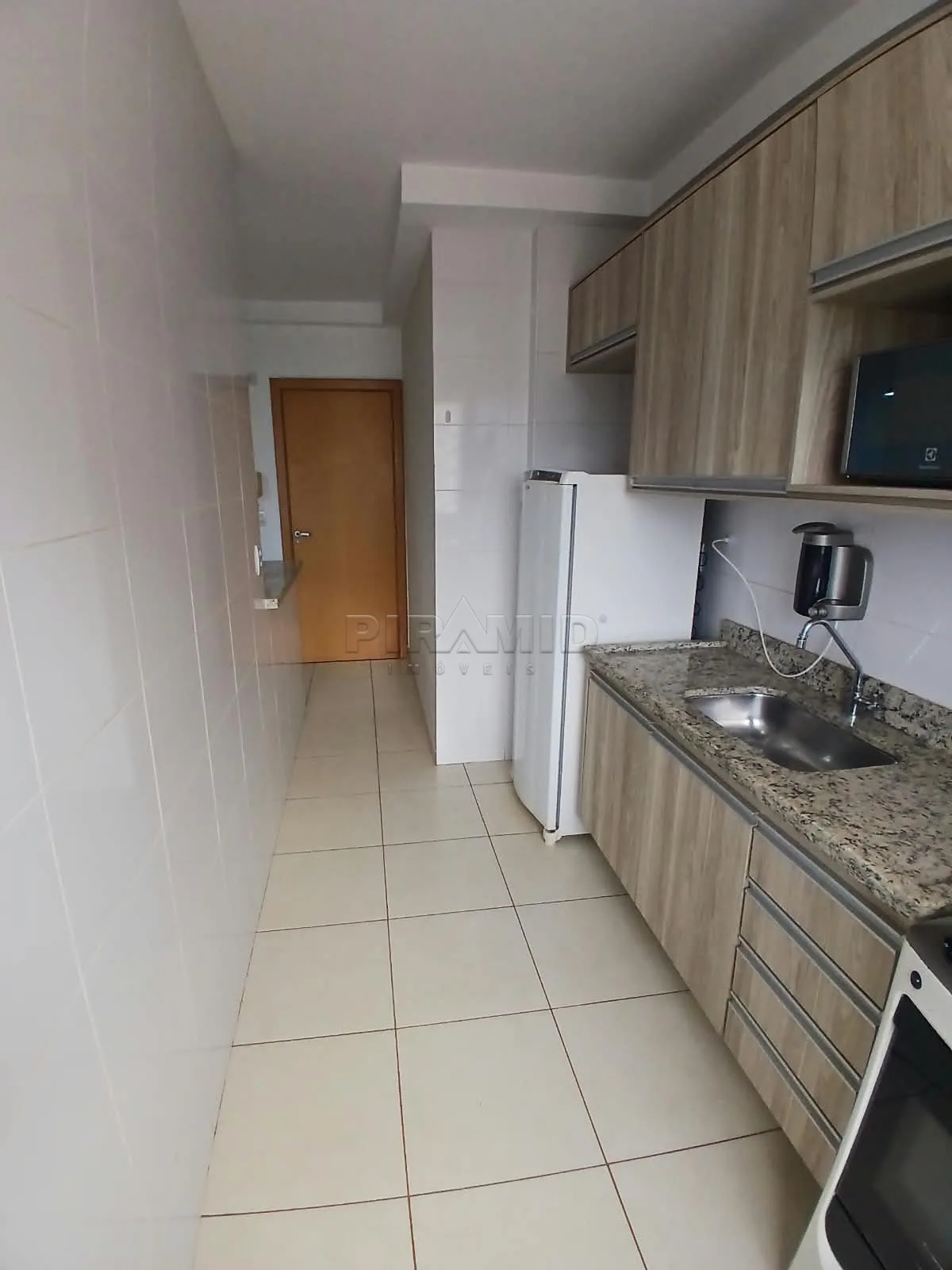 Alugar Apartamento / Padr&atilde;o em Ribeir&atilde;o Preto R$ 2.000,00 - Foto 11