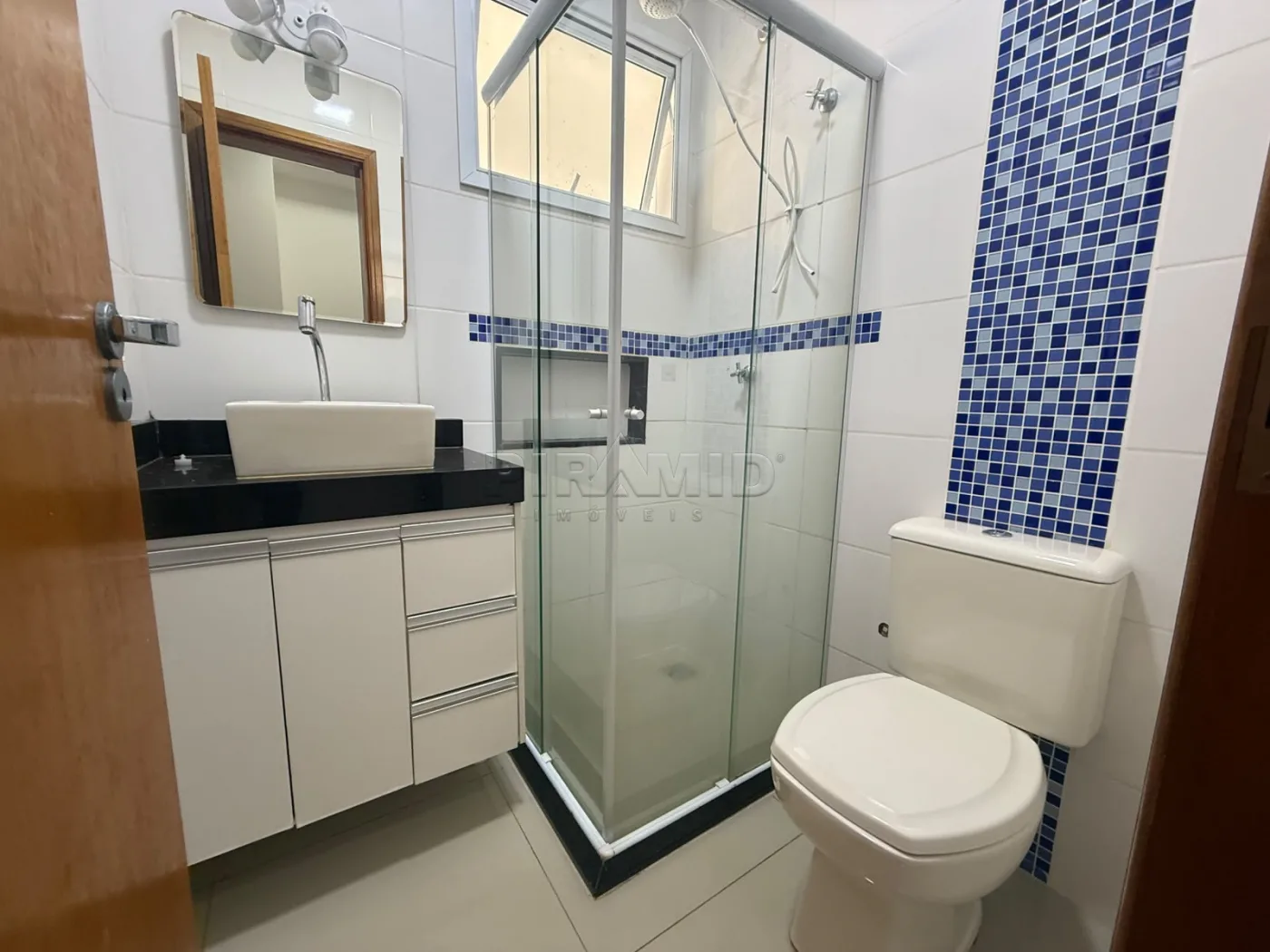 Alugar Apartamento / Padr&atilde;o em Ribeir&atilde;o Preto R$ 2.600,00 - Foto 3