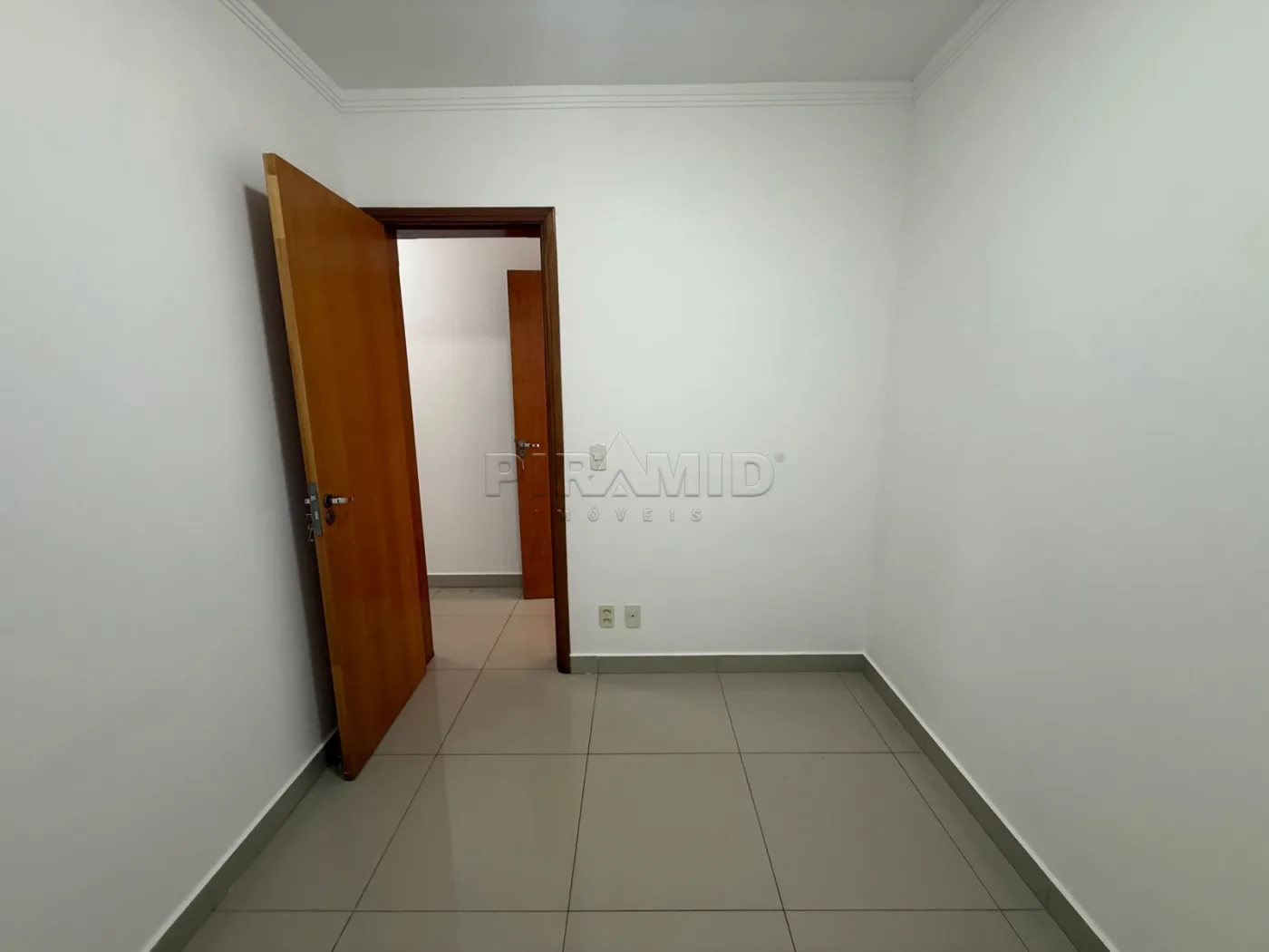 Alugar Apartamento / Padr&atilde;o em Ribeir&atilde;o Preto R$ 2.600,00 - Foto 10