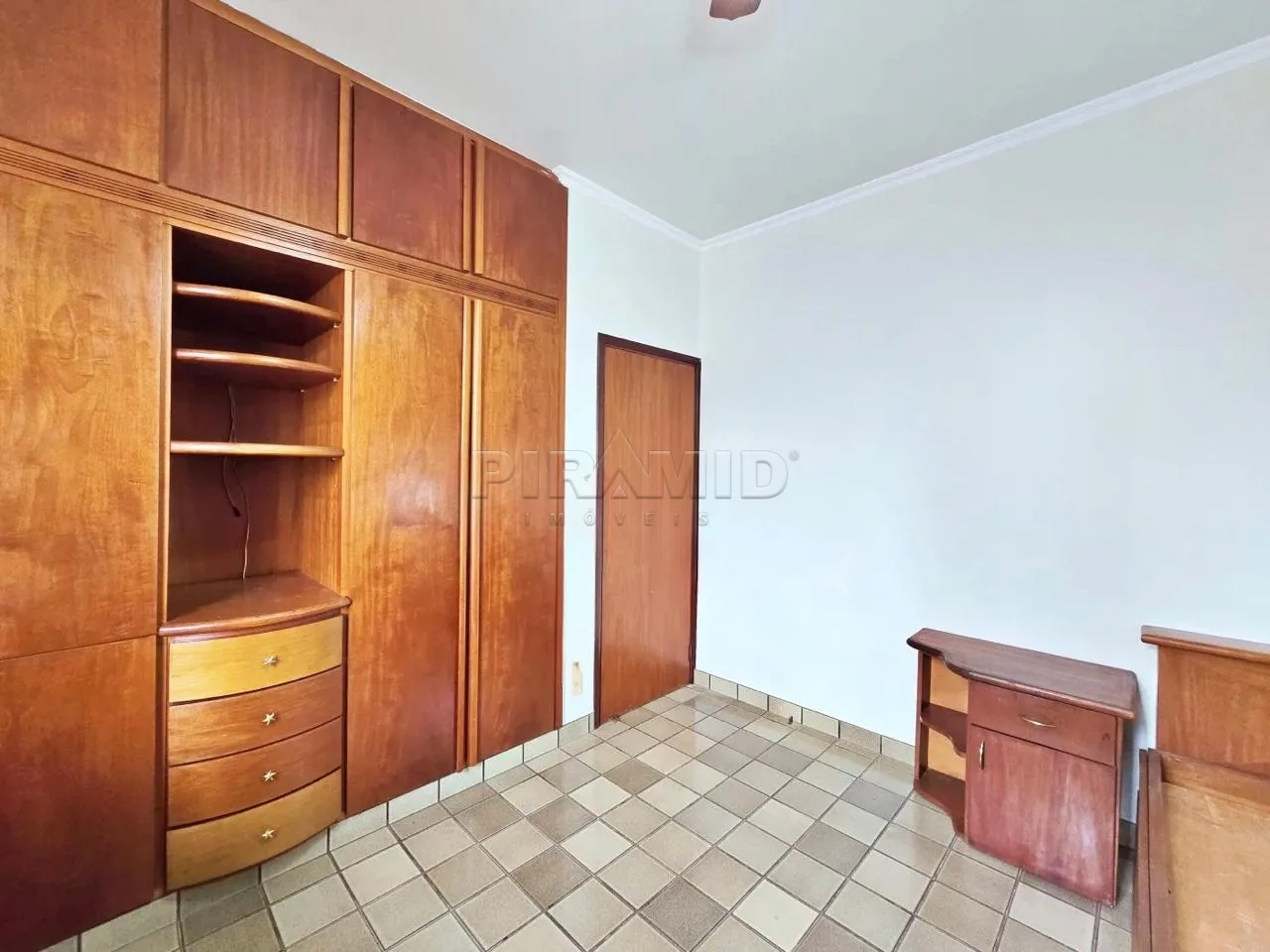 Alugar Casa / Padr&atilde;o em Ribeir&atilde;o Preto R$ 7.000,00 - Foto 17