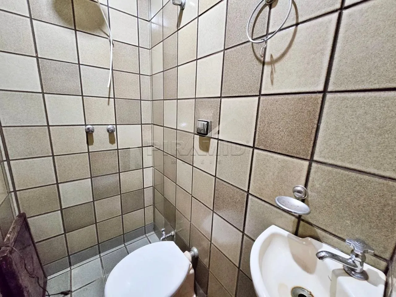 Alugar Casa / Padr&atilde;o em Ribeir&atilde;o Preto R$ 7.000,00 - Foto 32