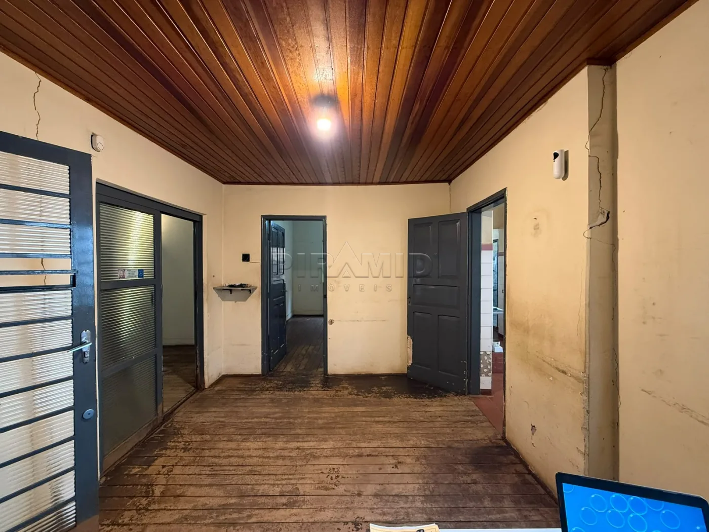 Alugar Casa / Padr&atilde;o em Ribeir&atilde;o Preto R$ 840.000,00 - Foto 13