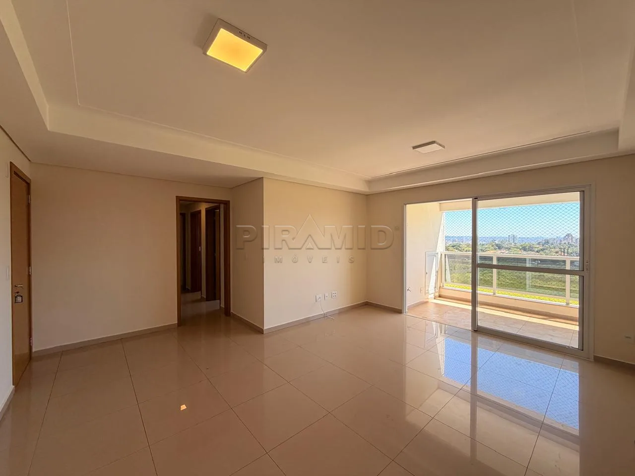 Alugar Apartamento / Padr&atilde;o em Ribeir&atilde;o Preto R$ 4.000,00 - Foto 2