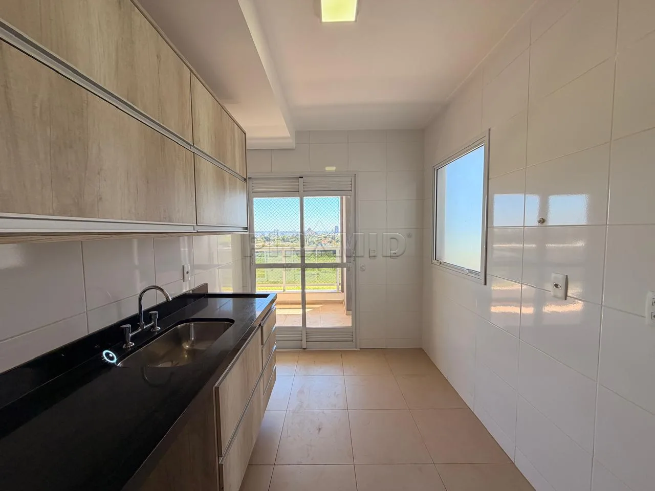 Alugar Apartamento / Padr&atilde;o em Ribeir&atilde;o Preto R$ 4.000,00 - Foto 9