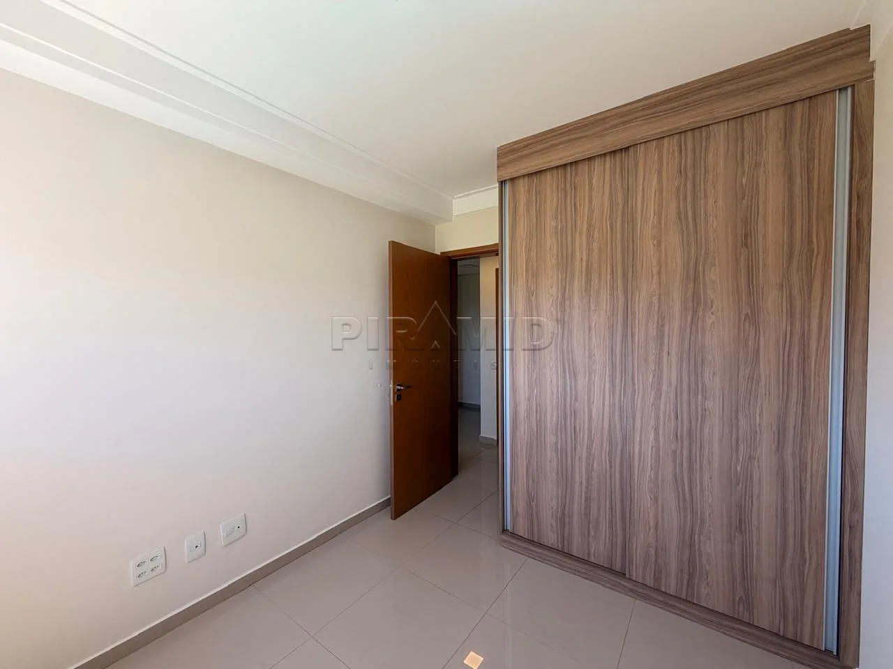 Alugar Apartamento / Padr&atilde;o em Ribeir&atilde;o Preto R$ 4.000,00 - Foto 21