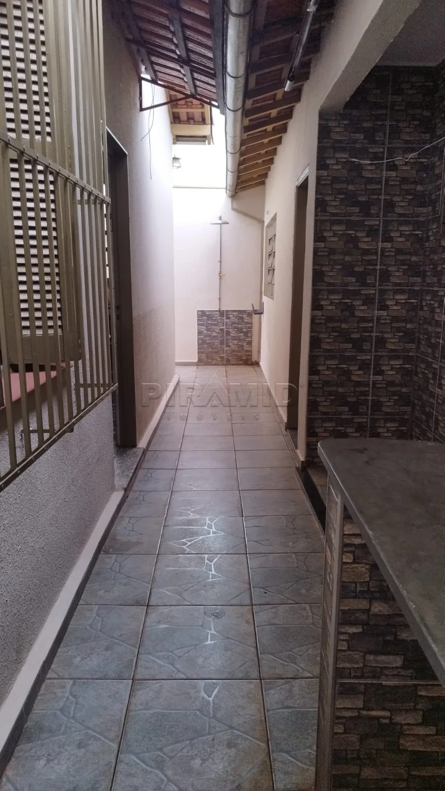 Comprar Casa / Padr&atilde;o em Ribeir&atilde;o Preto R$ 350.000,00 - Foto 15