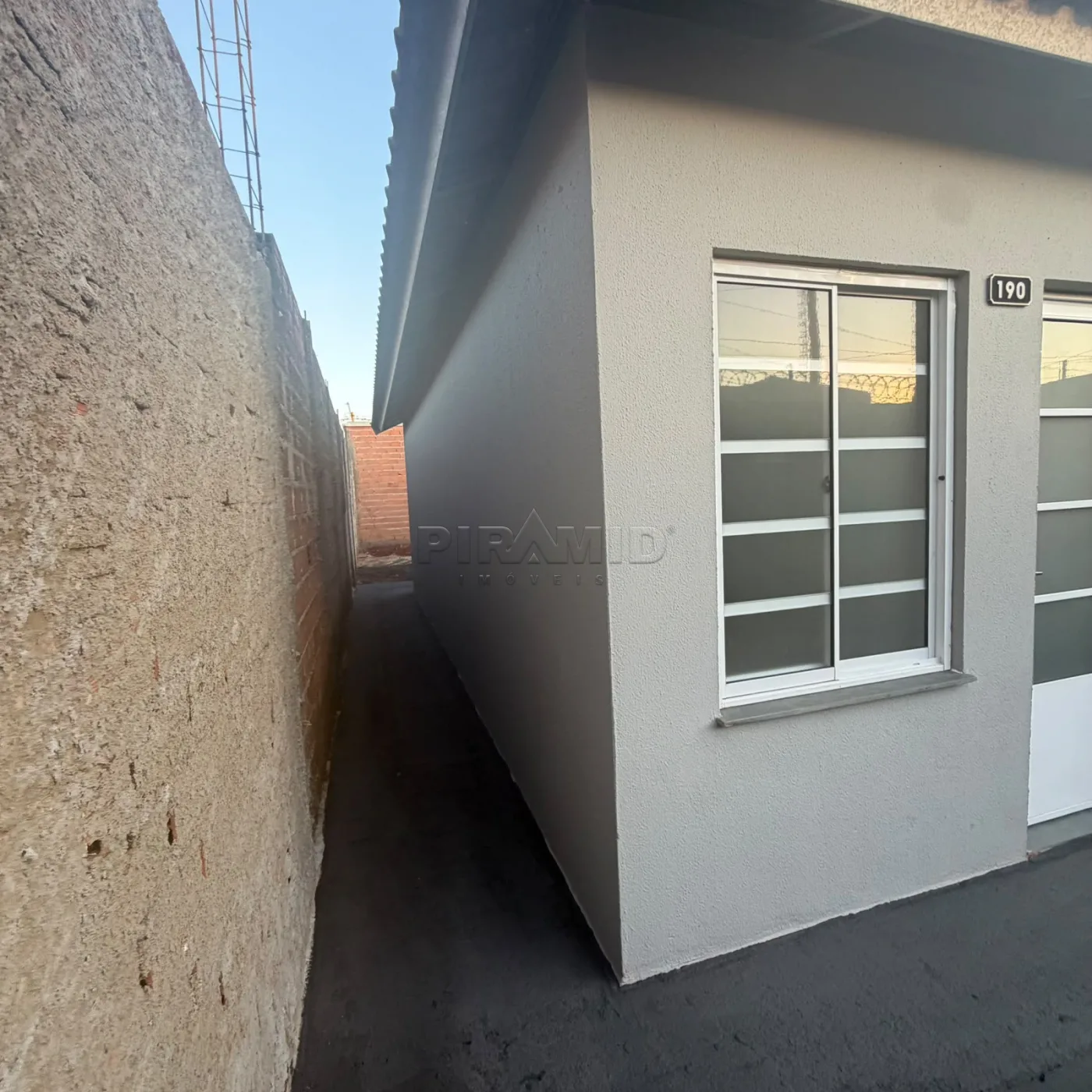 Comprar Casa / Padr&atilde;o em Ribeir&atilde;o Preto R$ 260.000,00 - Foto 9