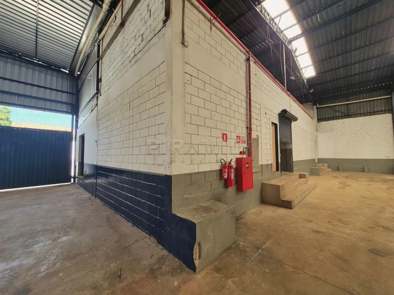 Alugar Comercial / Galp&atilde;o  Barrac&atilde;o em Ribeir&atilde;o Preto R$ 70.000,00 - Foto 6