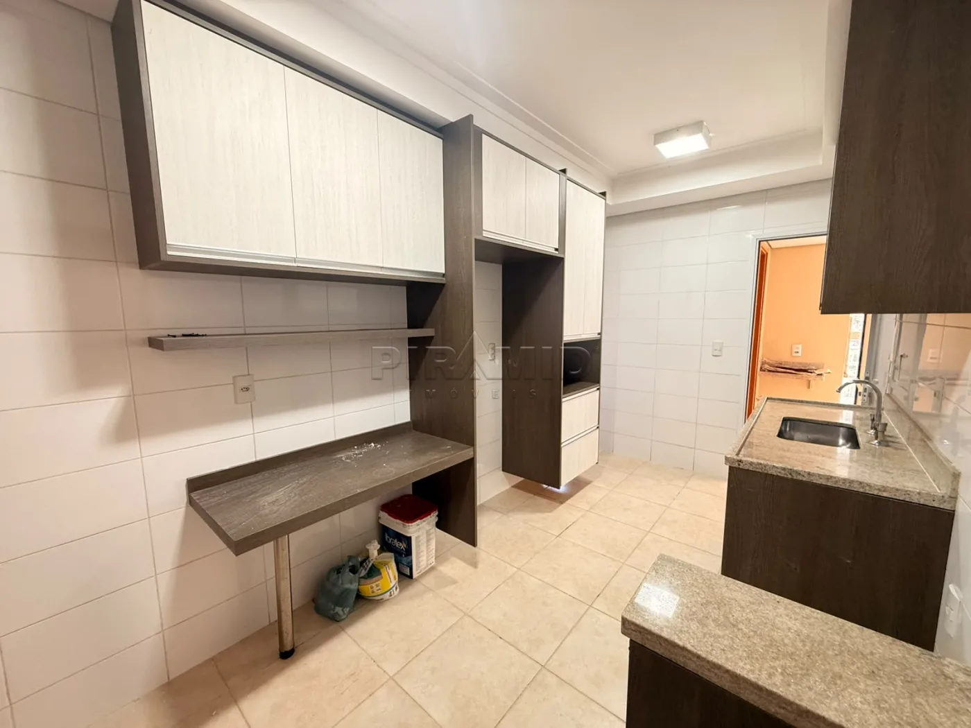 Alugar Apartamento / Padr&atilde;o em Ribeir&atilde;o Preto R$ 4.800,00 - Foto 16